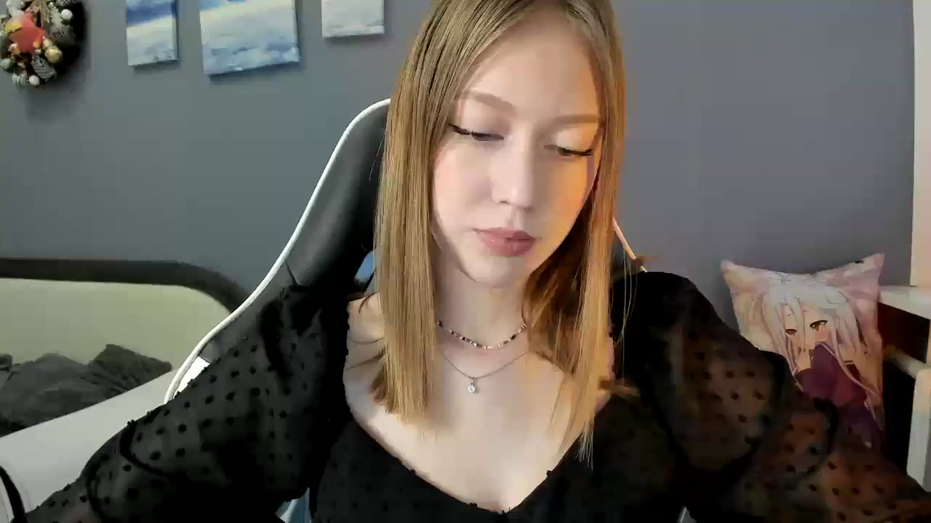 Gallery image thumbnail from RoboSasha's myfreecams stream on, 02/10/2025, 15:02 image 12 of 20