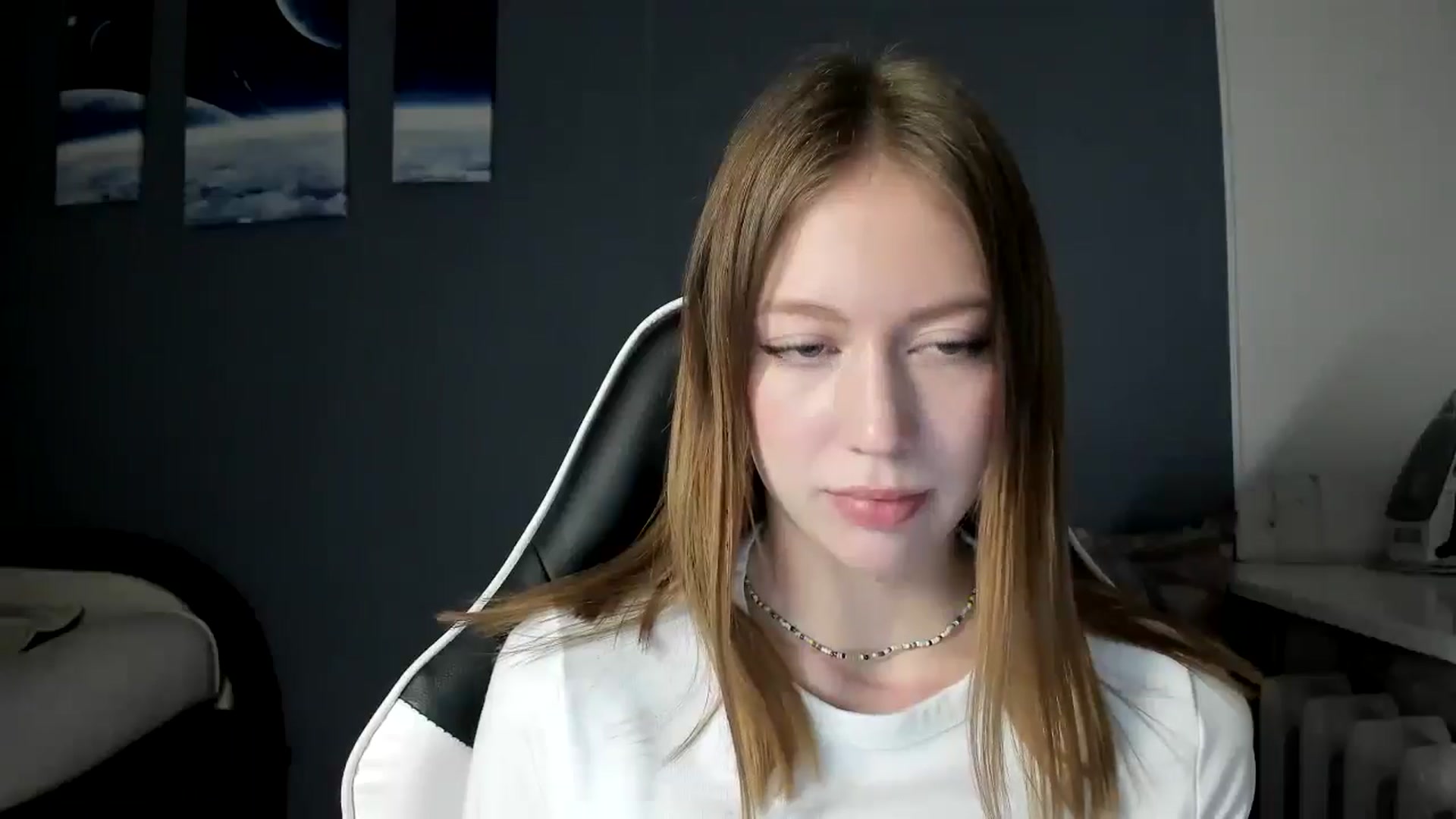 Gallery image thumbnail from RoboSasha's myfreecams stream on, 02/17/2025, 16:32 image 11 of 20