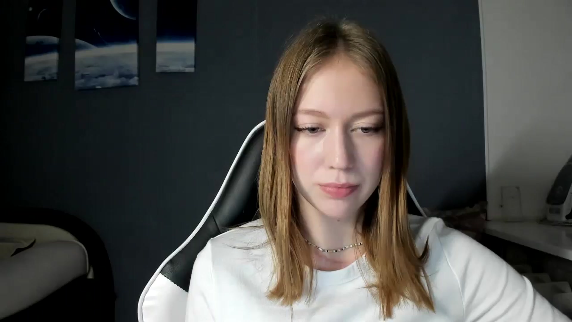 Gallery image thumbnail from RoboSasha's myfreecams stream on, 02/17/2025, 16:32 image 16 of 20