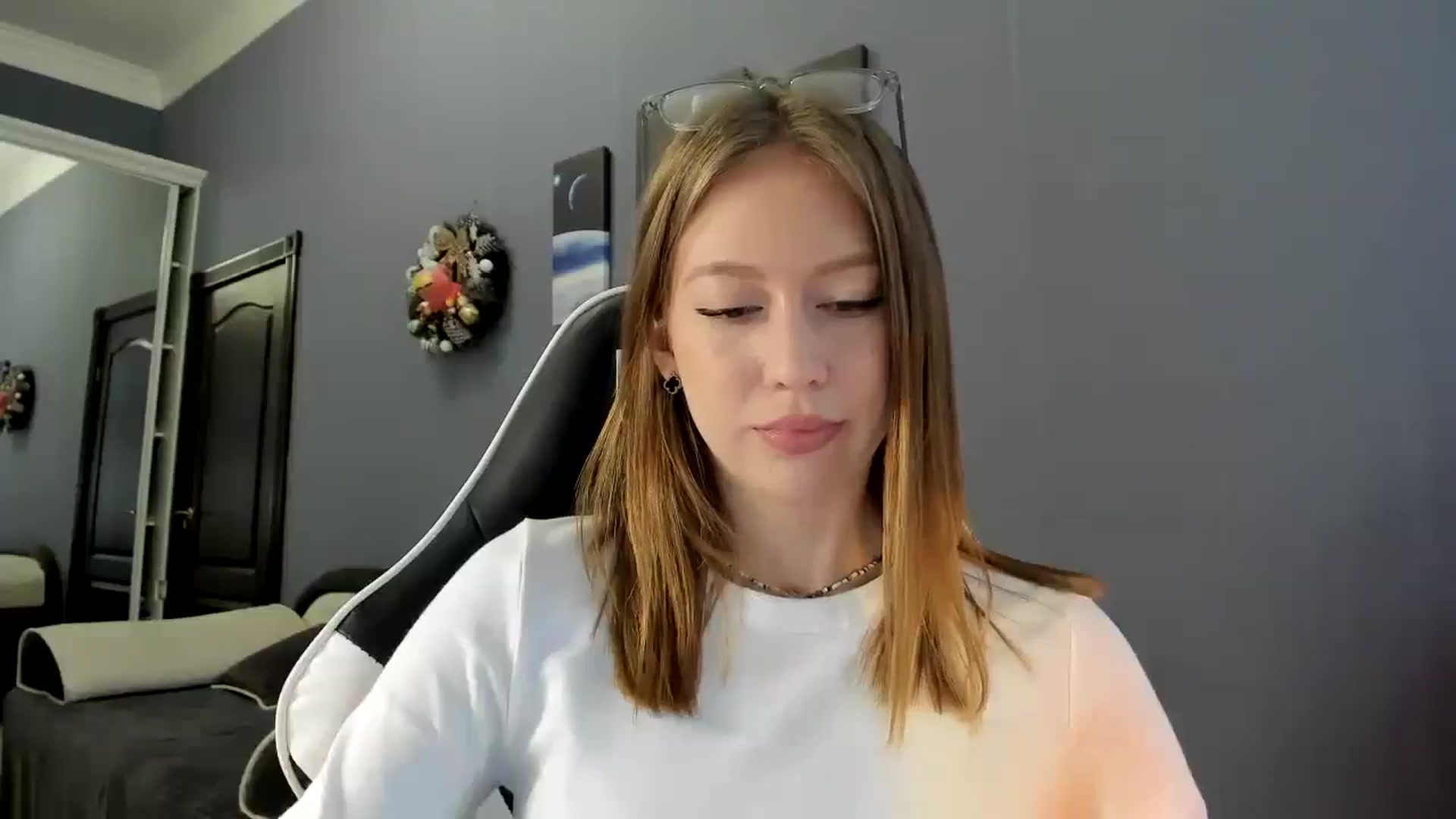 Gallery image thumbnail from RoboSasha's myfreecams stream on, 02/27/2025, 14:06 image 20 of 20
