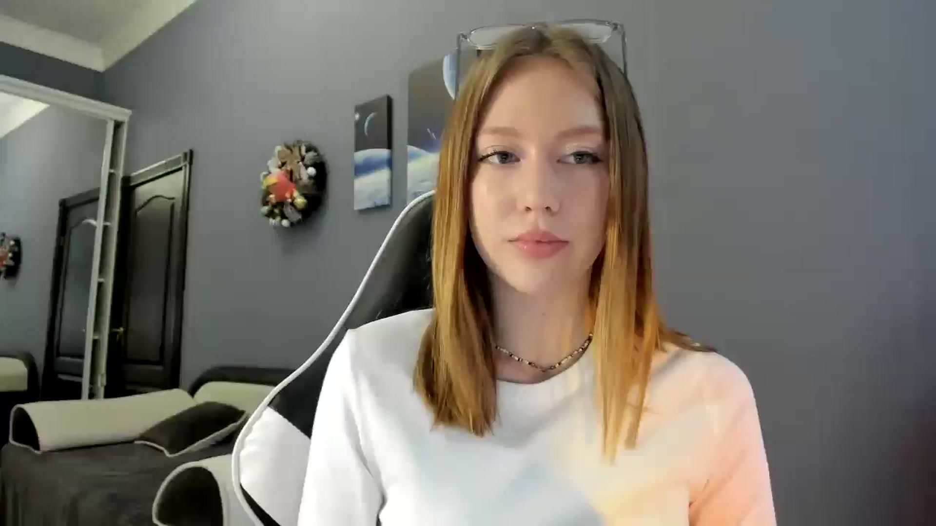 Gallery image thumbnail from RoboSasha's myfreecams stream on, 02/27/2025, 14:28 image 1 of 20