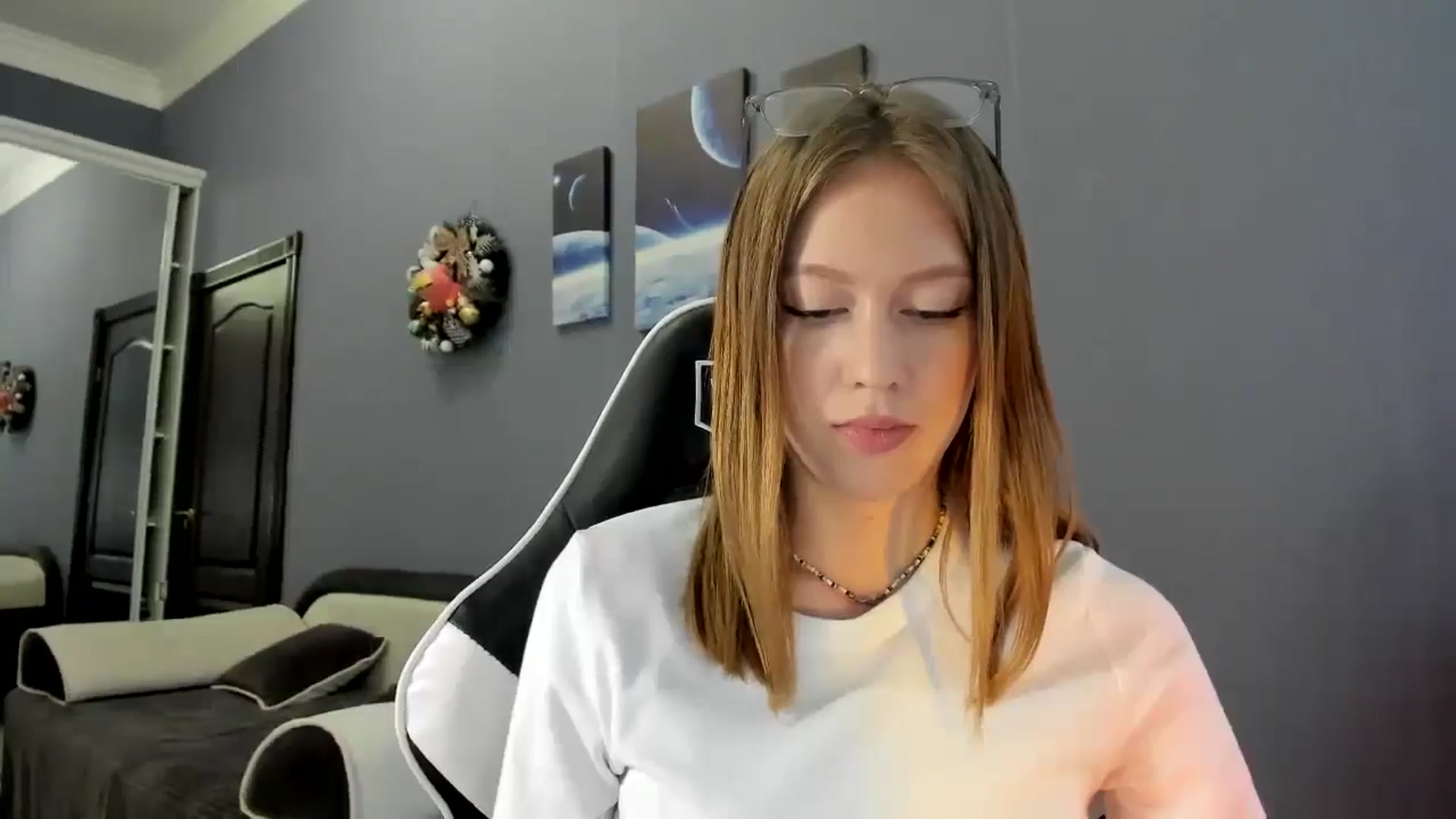 Gallery image thumbnail from RoboSasha's myfreecams stream on, 02/27/2025, 14:28 image 18 of 20