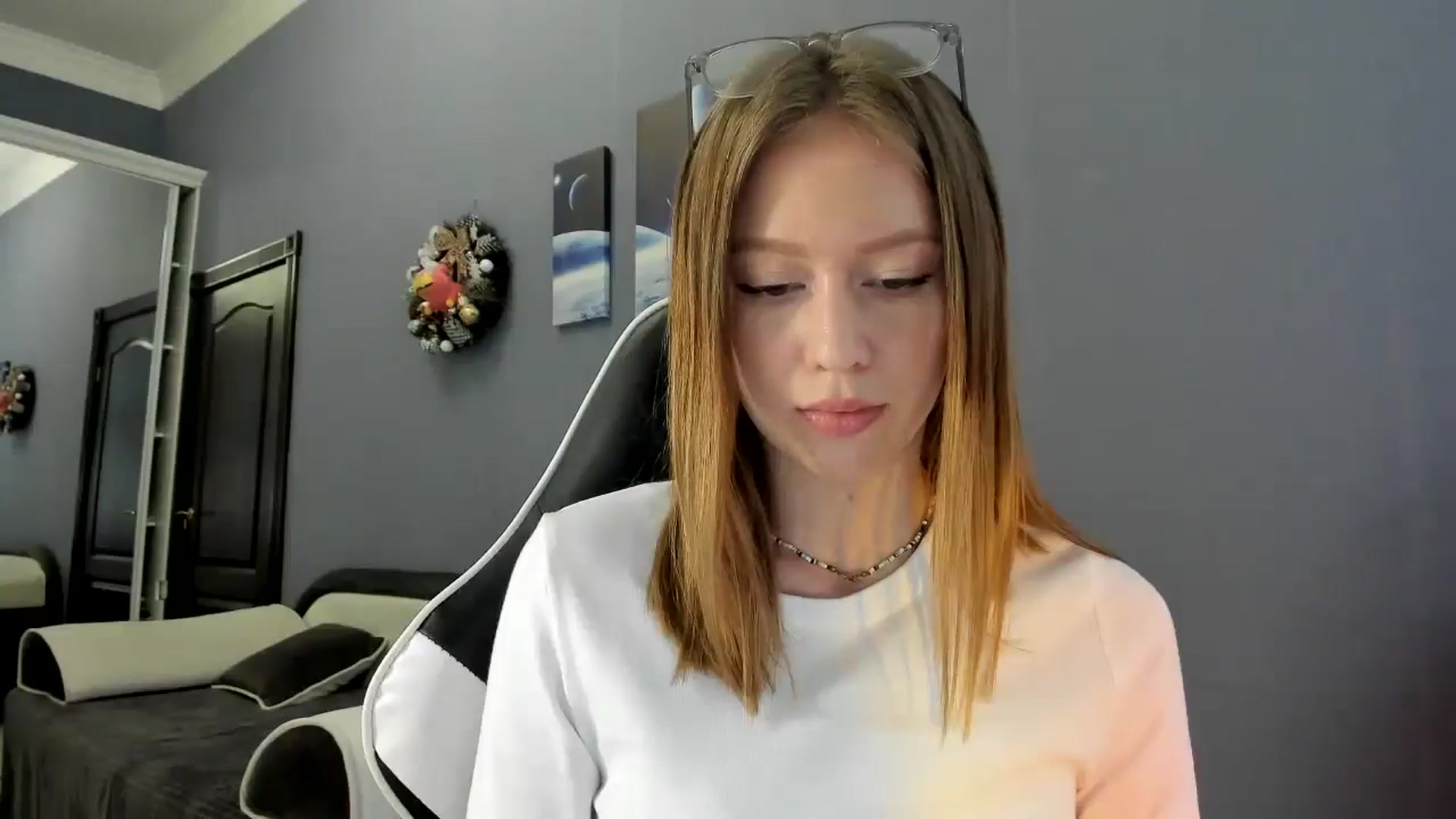 Gallery image thumbnail from RoboSasha's myfreecams stream on, 02/27/2025, 14:28 image 2 of 20