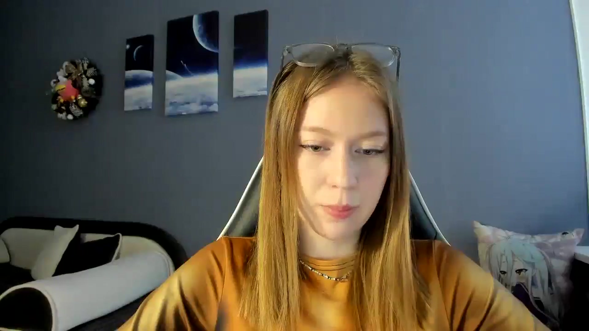 Gallery image thumbnail from RoboSasha's myfreecams stream on, 02/28/2025, 11:39 image 12 of 20