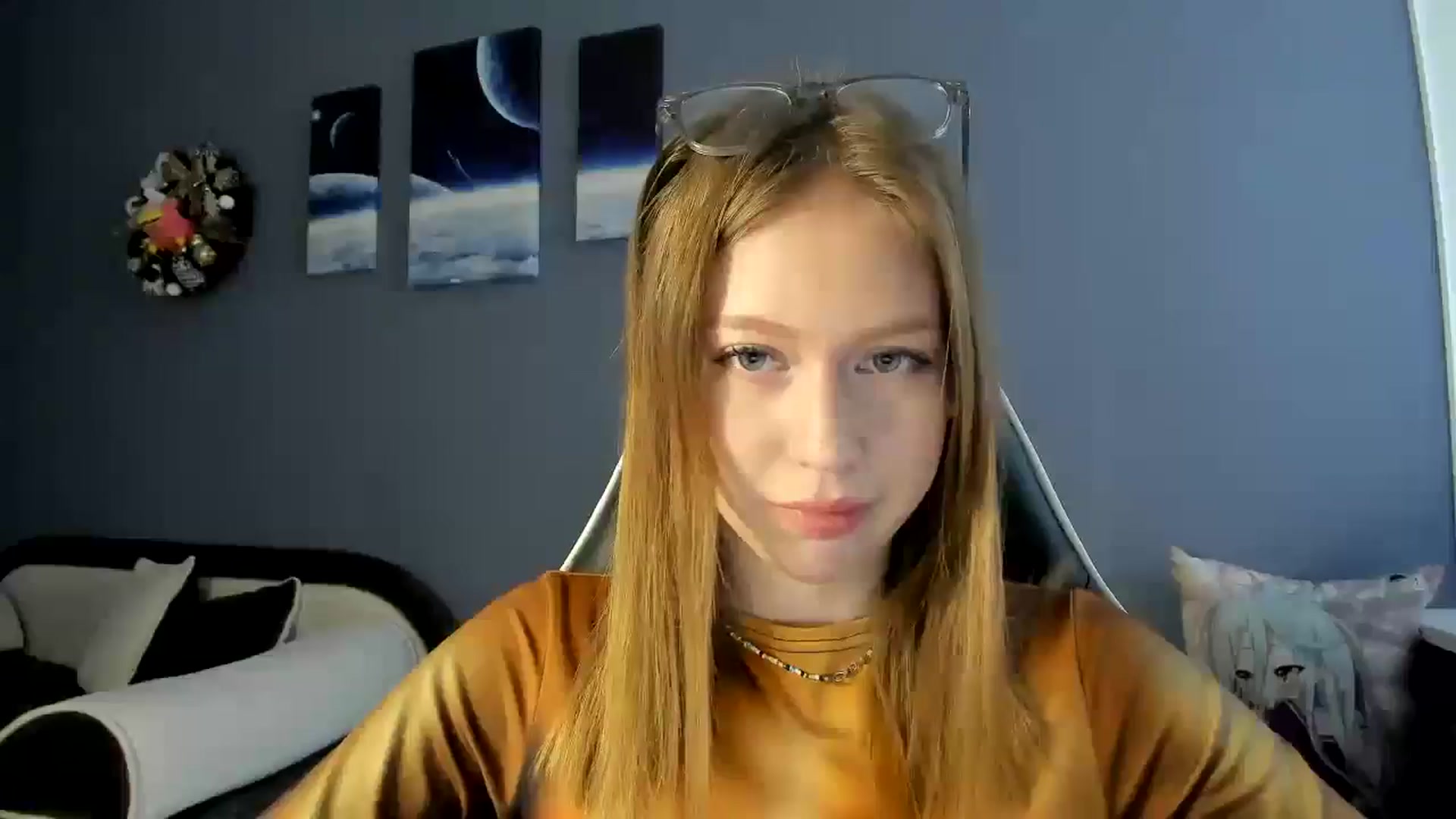Gallery image thumbnail from RoboSasha's myfreecams stream on, 02/28/2025, 11:39 image 10 of 20
