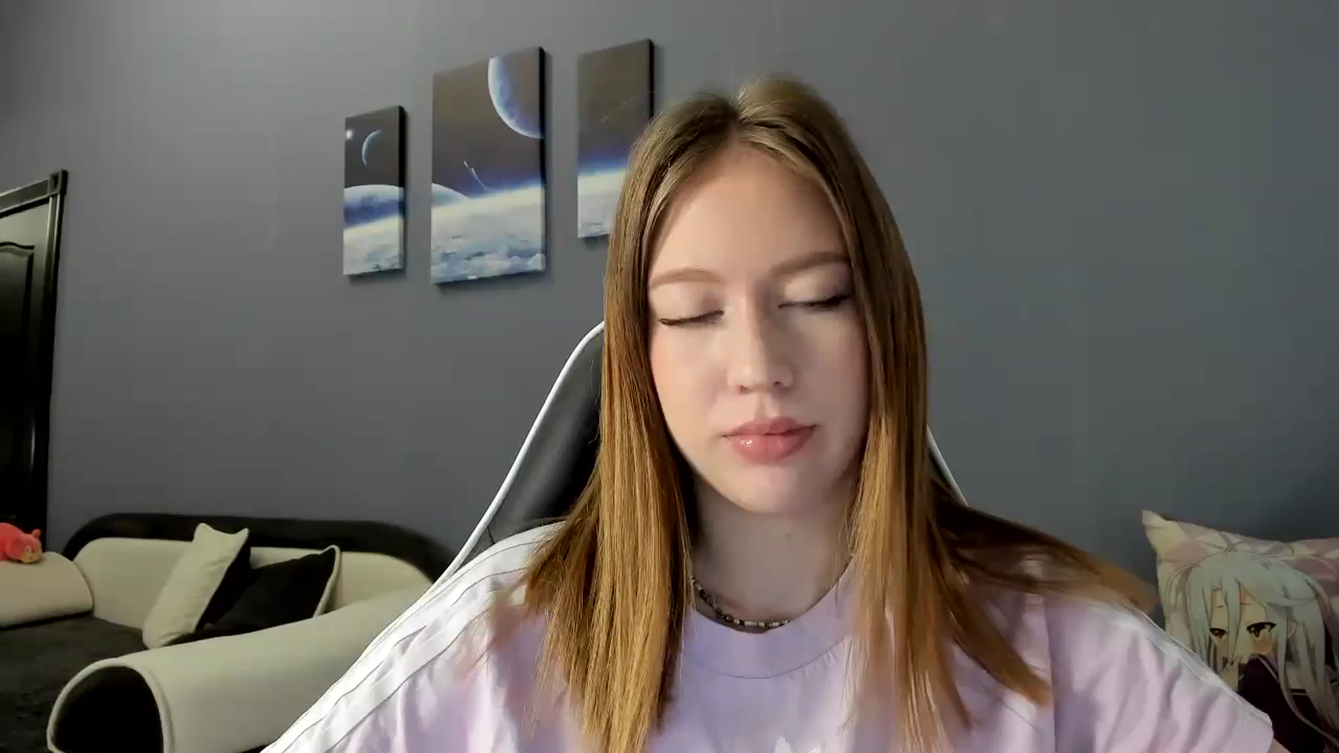 Gallery image thumbnail from RoboSasha's myfreecams stream on, 03/02/2025, 14:01 image 18 of 20