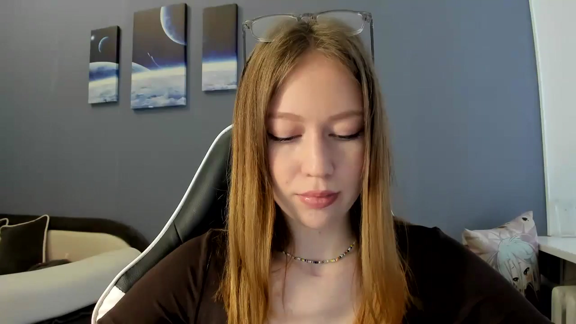 Gallery image thumbnail from RoboSasha's myfreecams stream on, 03/07/2025, 15:17 image 6 of 20