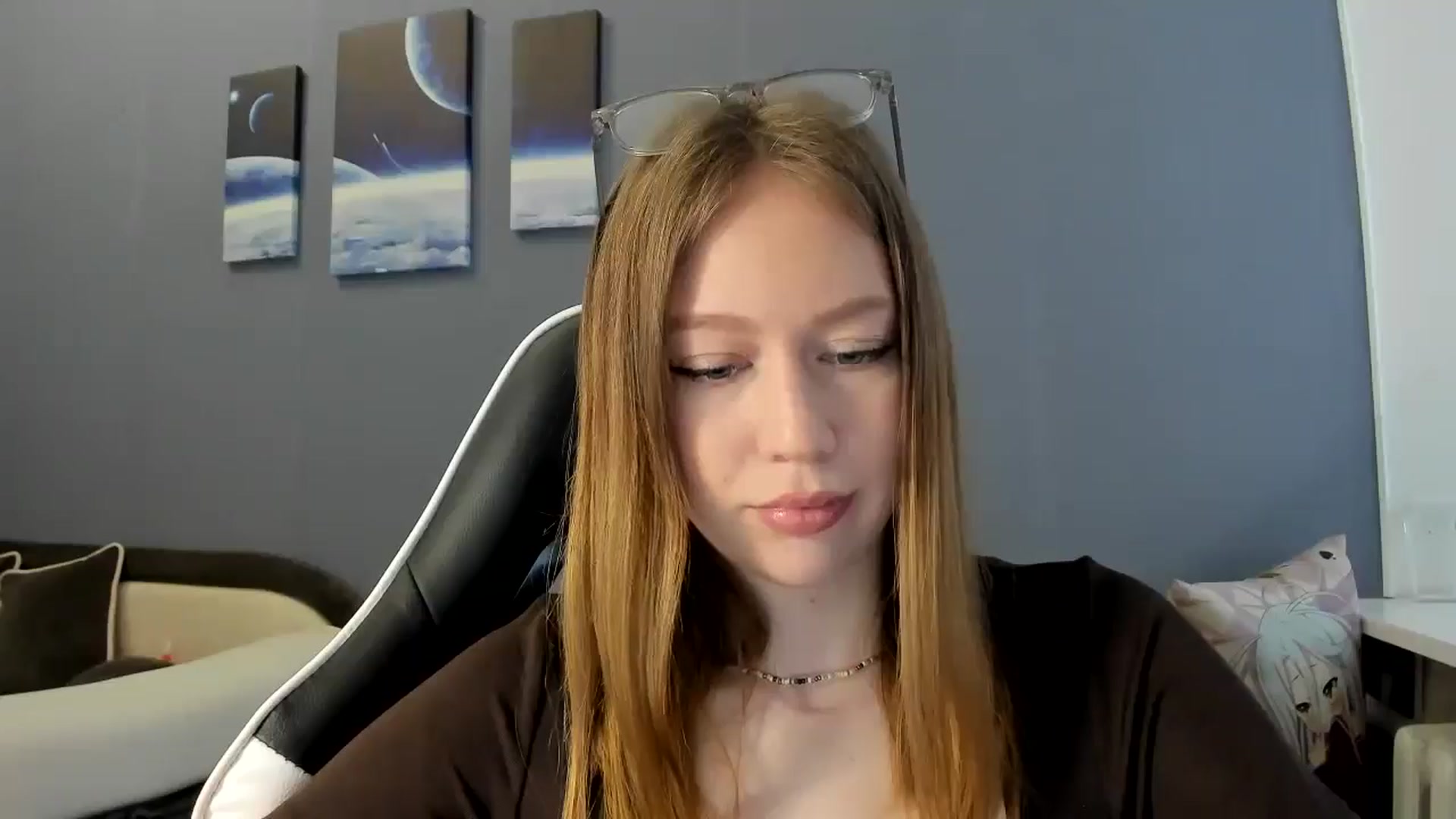 Gallery image thumbnail from RoboSasha's myfreecams stream on, 03/07/2025, 15:17 image 10 of 20
