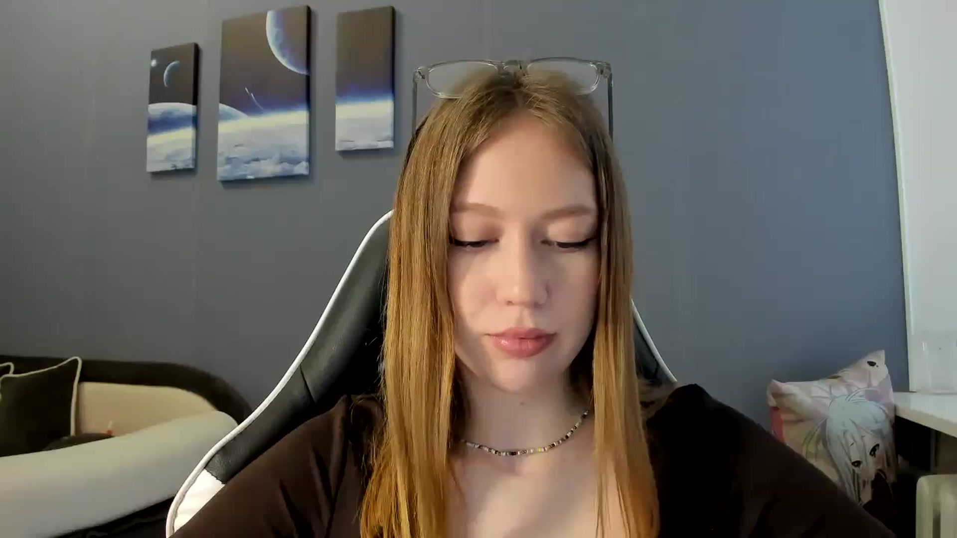 Gallery image thumbnail from RoboSasha's myfreecams stream on, 03/07/2025, 15:17 image 11 of 20