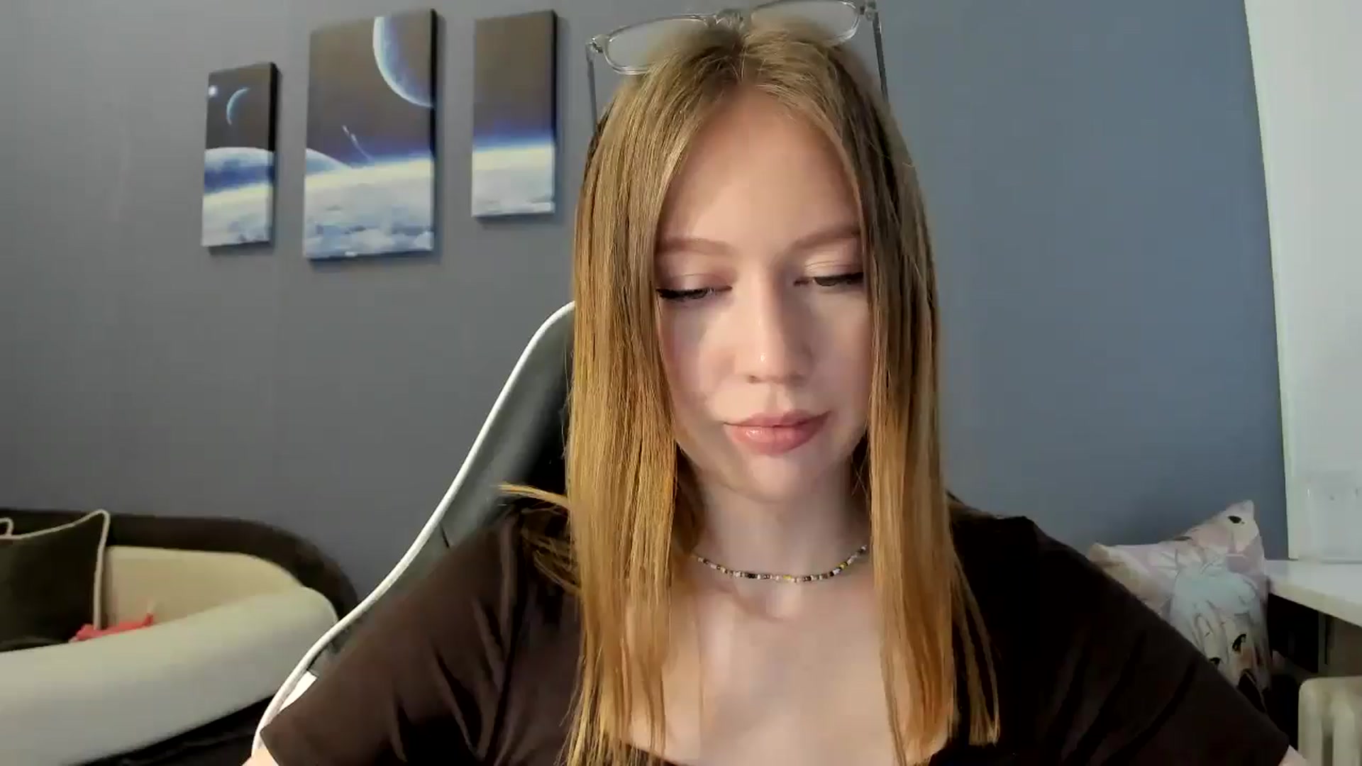 Gallery image thumbnail from RoboSasha's myfreecams stream on, 03/07/2025, 15:17 image 19 of 20