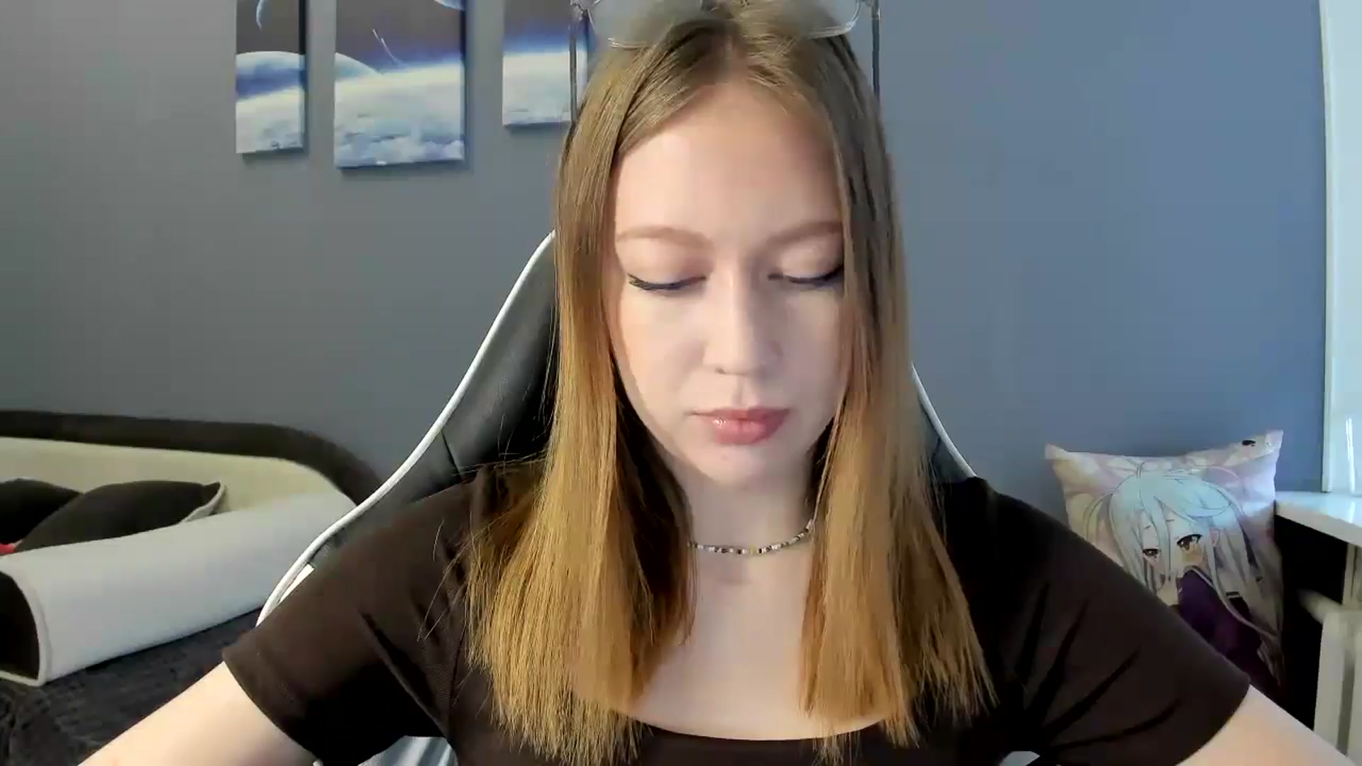 Gallery image thumbnail from RoboSasha's myfreecams stream on, 03/09/2025, 10:50 image 2 of 20