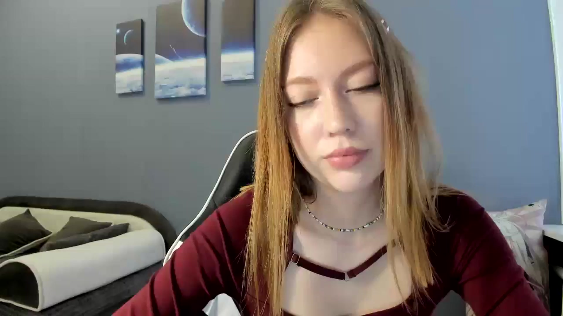 Gallery image thumbnail from RoboSasha's myfreecams stream on, 03/14/2025, 11:51 image 17 of 20