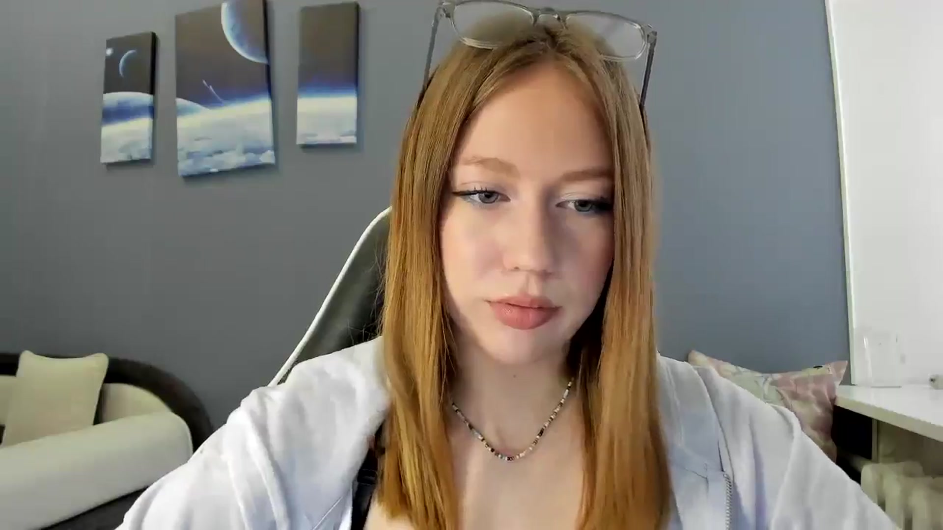 Gallery image thumbnail from RoboSasha's myfreecams stream on, 03/16/2025, 14:06 image 13 of 20