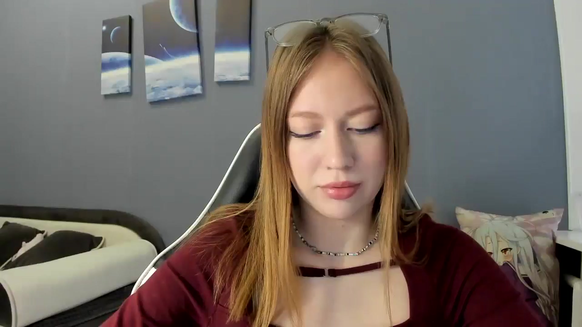 Gallery image thumbnail from RoboSasha's myfreecams stream on, 03/17/2025, 14:35 image 6 of 20