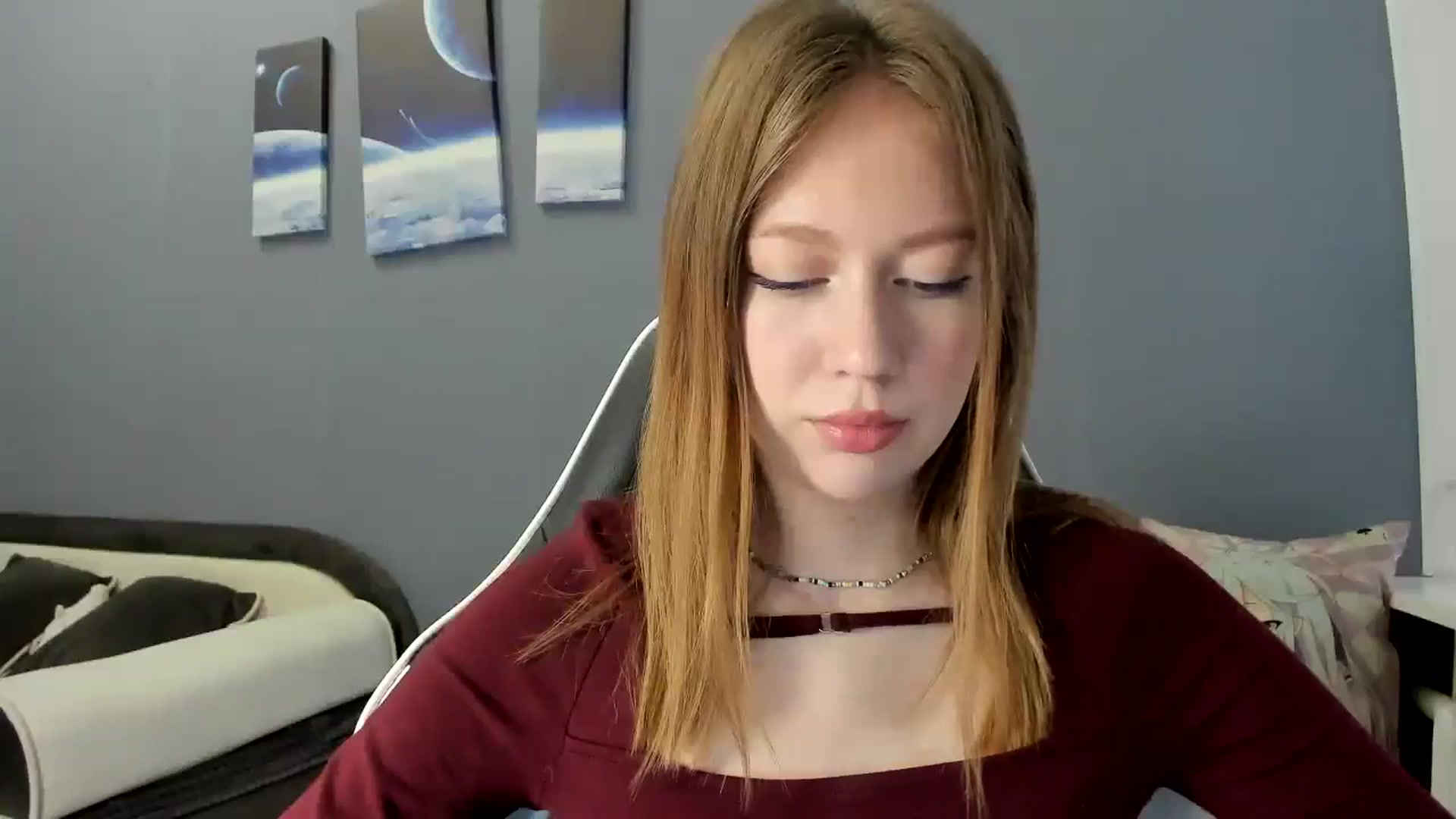 Gallery image thumbnail from RoboSasha's myfreecams stream on, 03/17/2025, 14:35 image 14 of 20