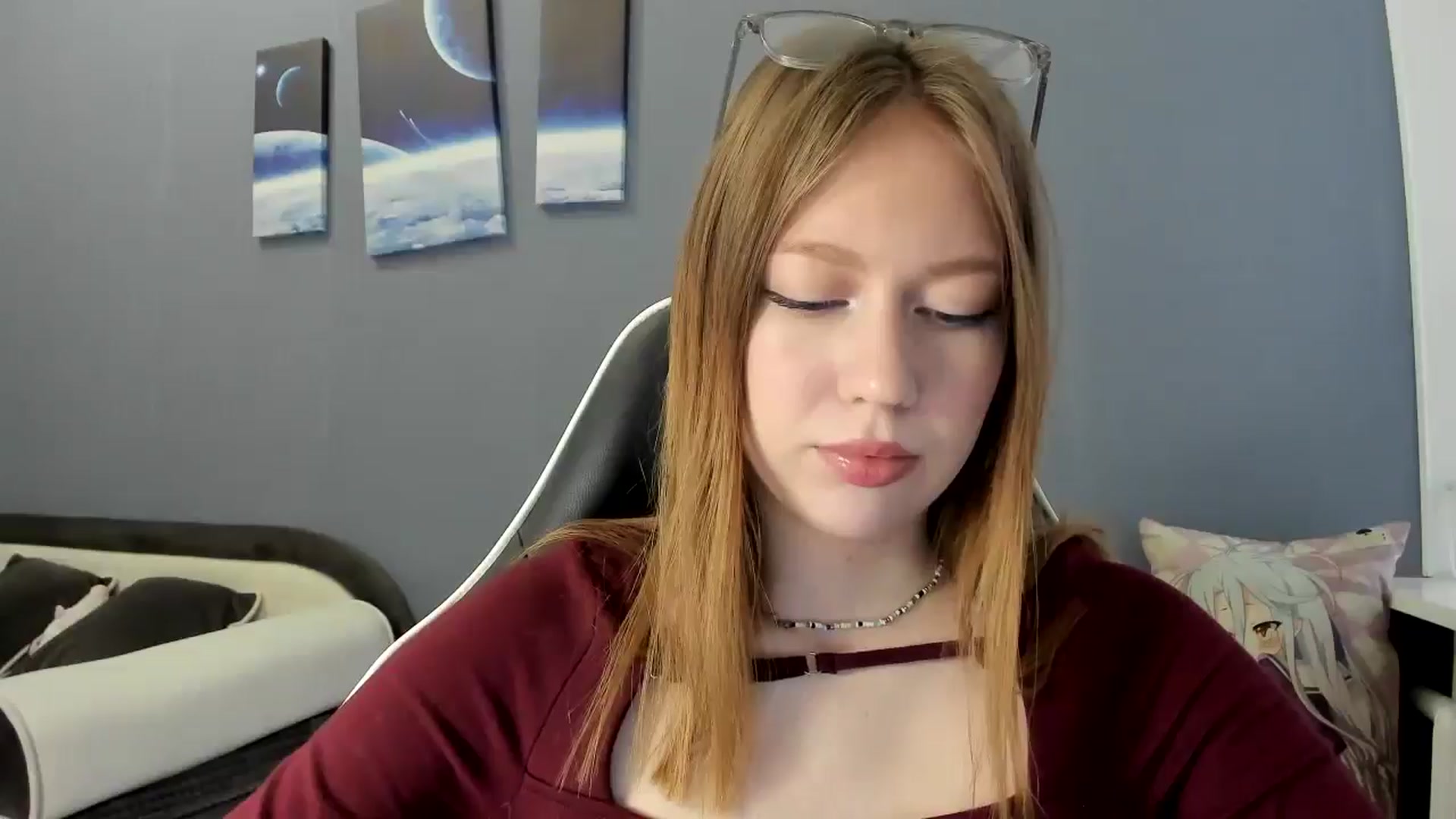 Gallery image thumbnail from RoboSasha's myfreecams stream on, 03/17/2025, 14:35 image 9 of 20
