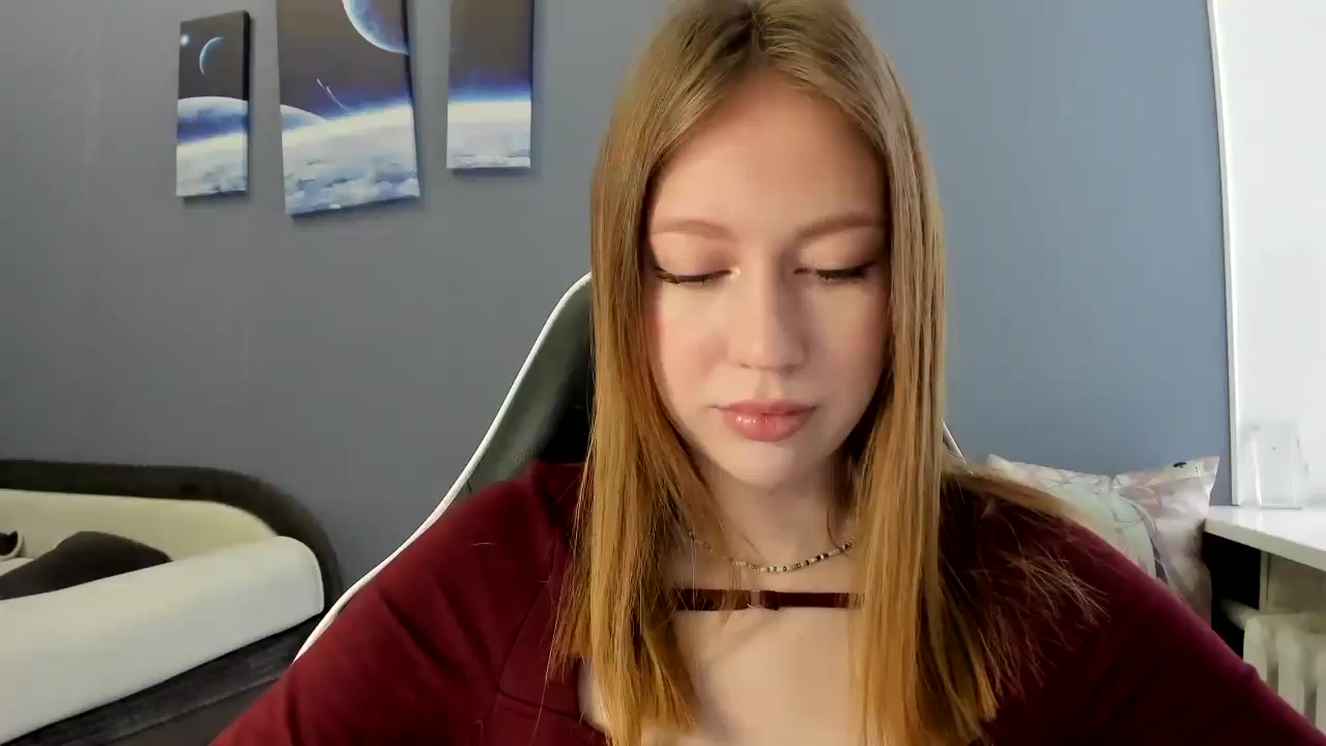 Gallery image thumbnail from RoboSasha's myfreecams stream on, 03/19/2025, 10:51 image 14 of 20