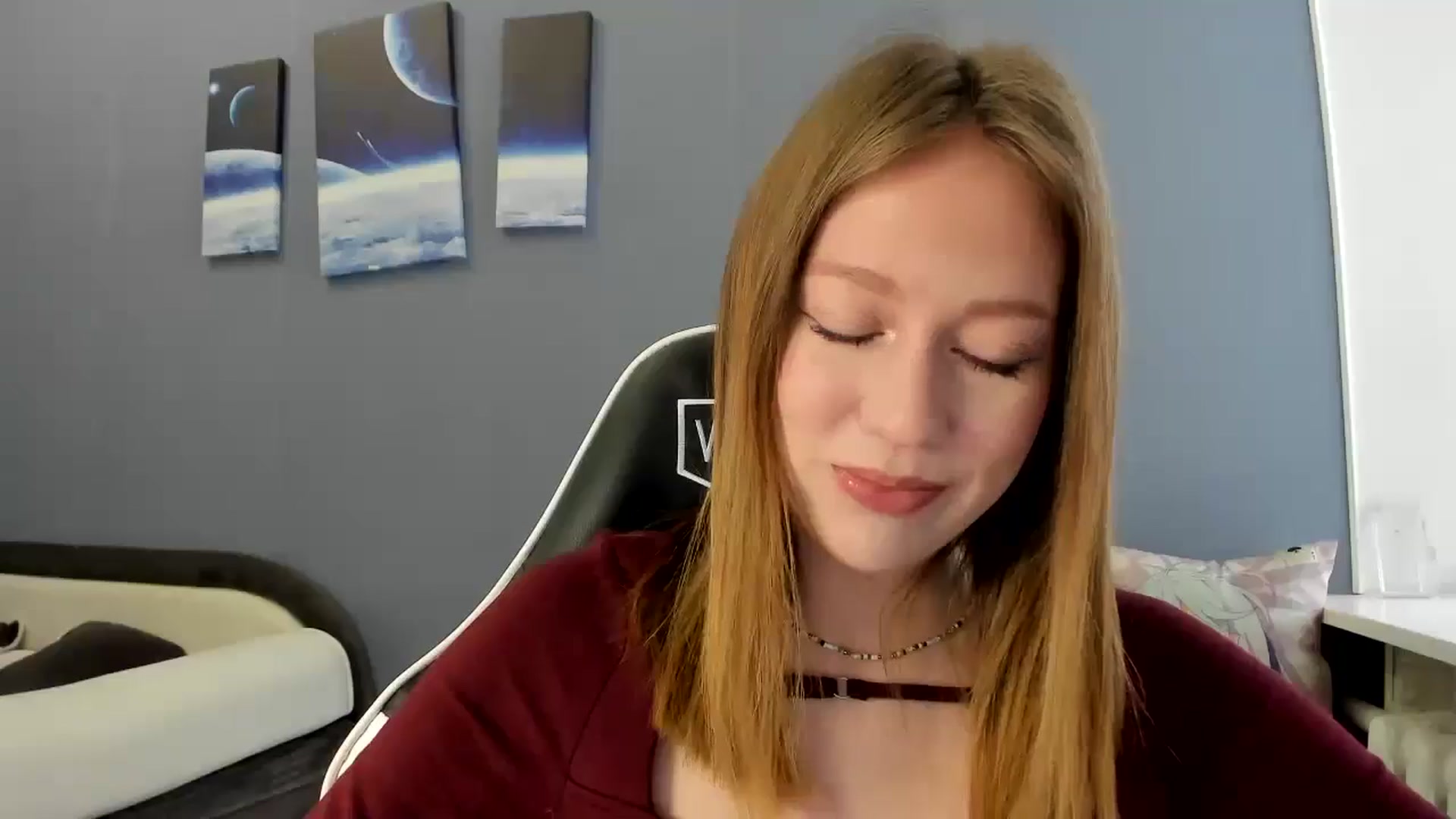 Gallery image thumbnail from RoboSasha's myfreecams stream on, 03/19/2025, 10:51 image 10 of 20