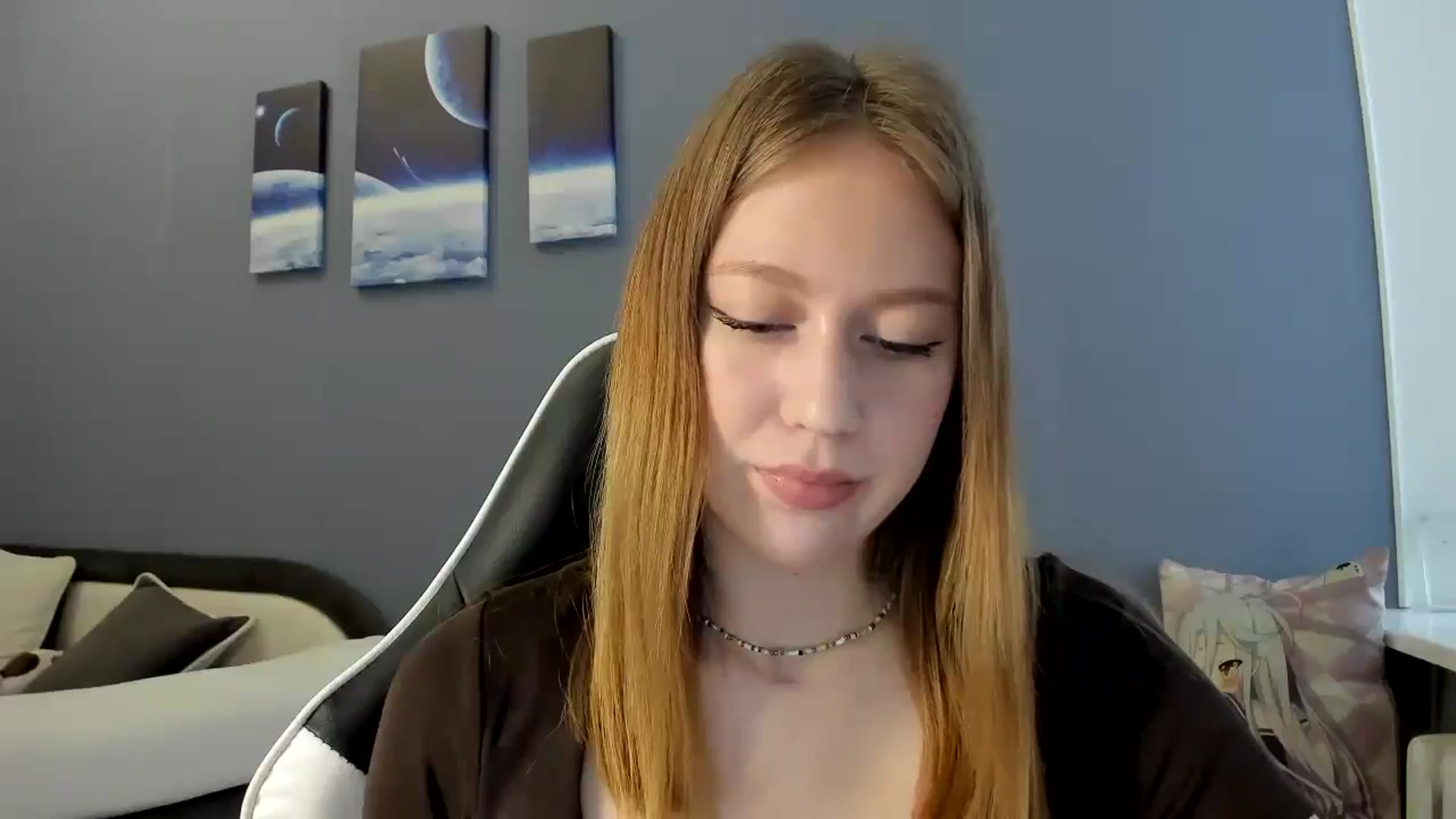 Gallery image thumbnail from RoboSasha's myfreecams stream on, 03/21/2025, 14:45 image 7 of 20