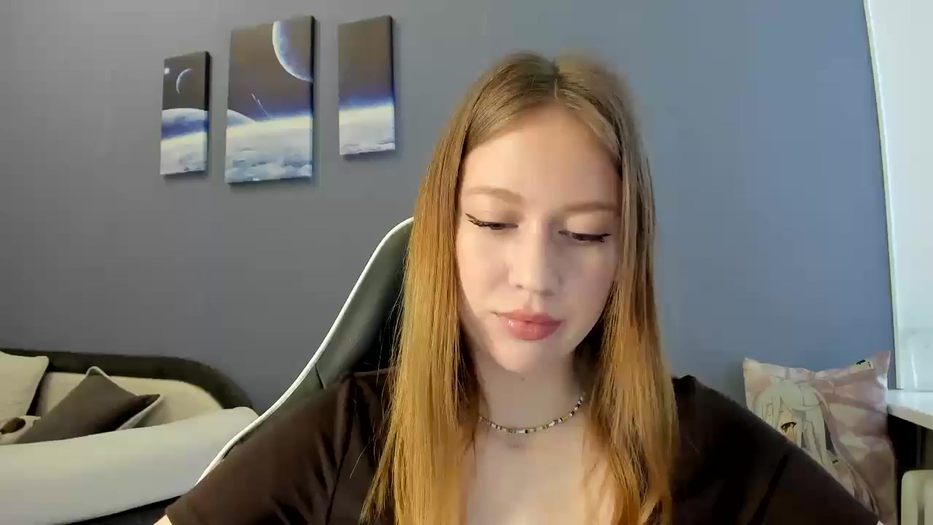 Gallery image thumbnail from RoboSasha's myfreecams stream on, 03/21/2025, 14:45 image 1 of 20