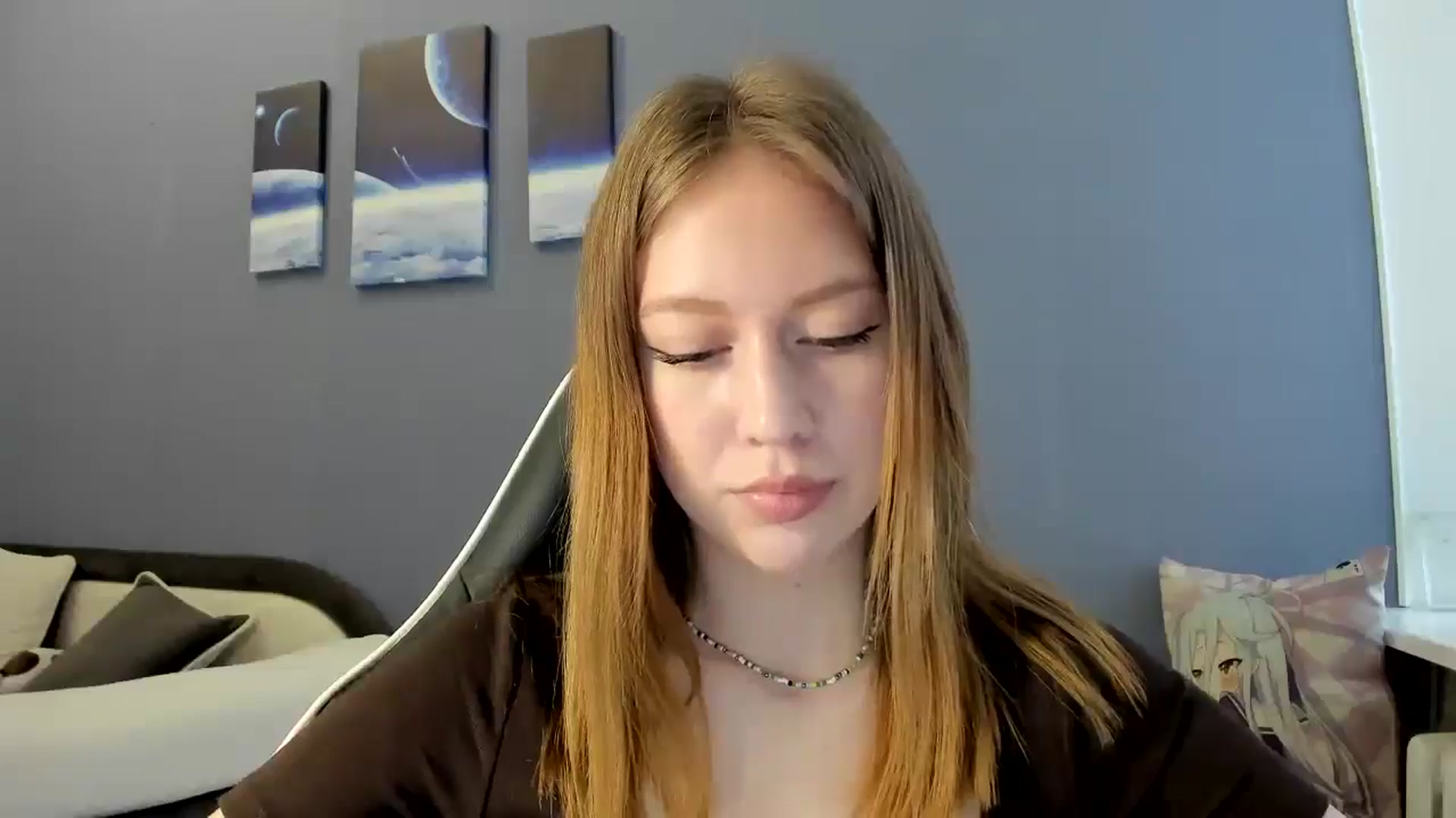 Gallery image thumbnail from RoboSasha's myfreecams stream on, 03/21/2025, 14:45 image 10 of 20