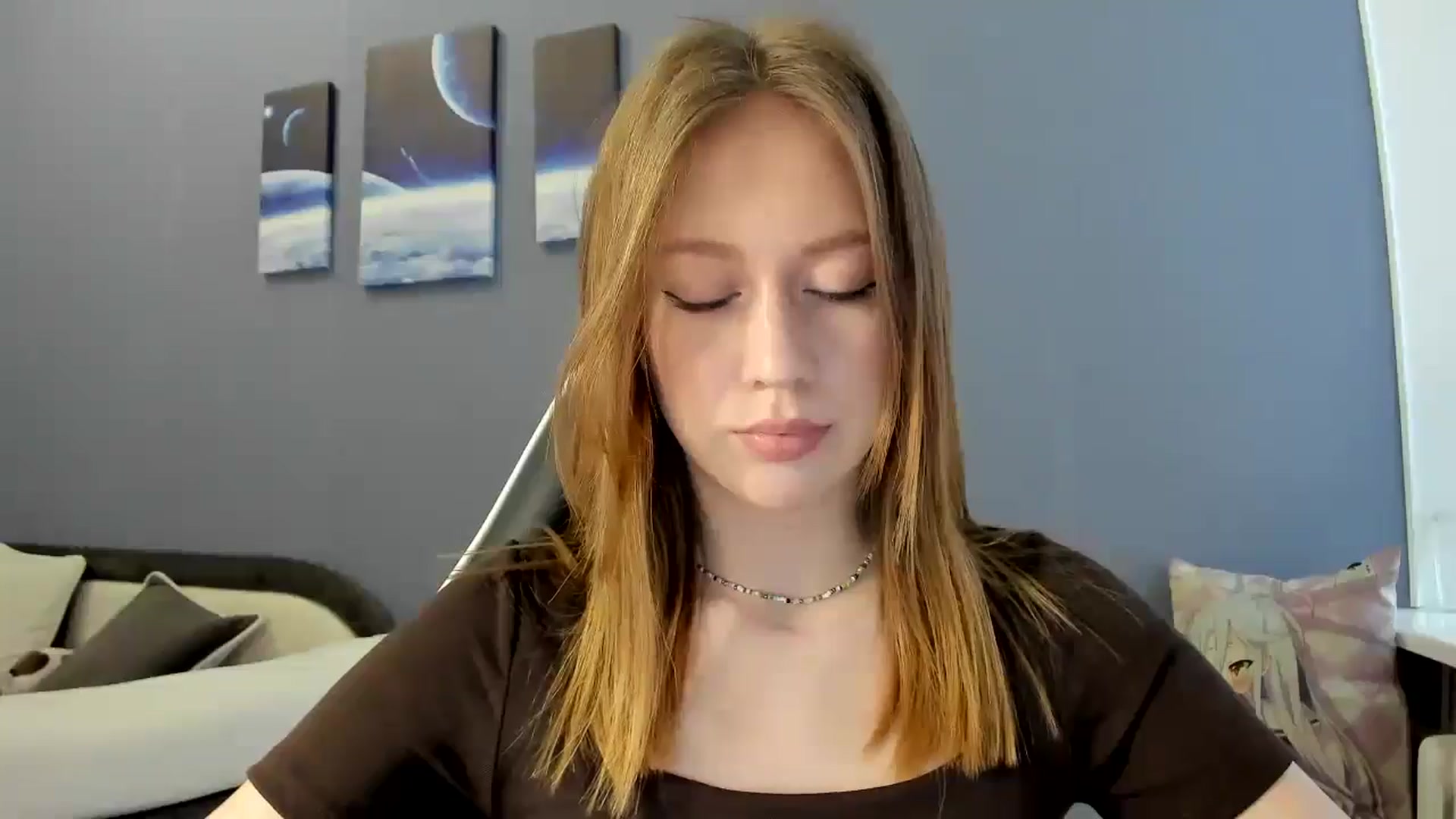 Gallery image thumbnail from RoboSasha's myfreecams stream on, 03/21/2025, 14:45 image 12 of 20
