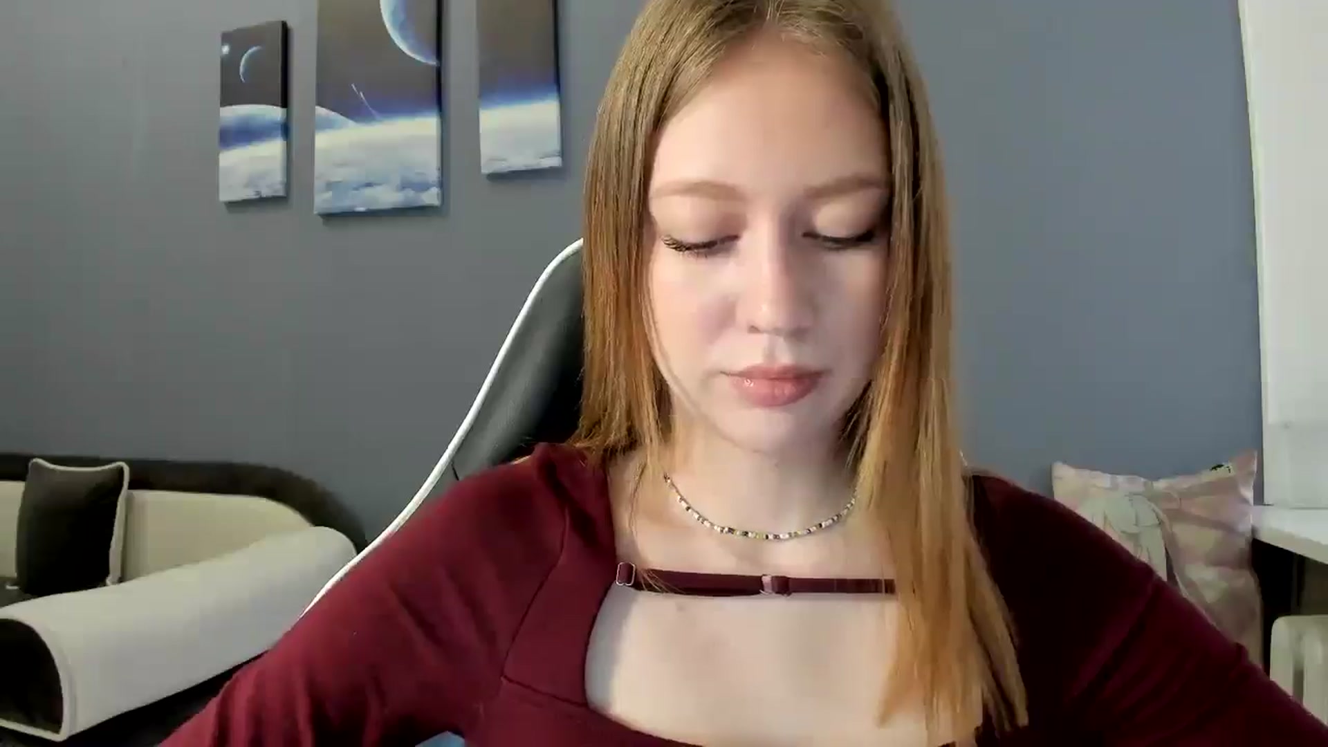 Gallery image thumbnail from RoboSasha's myfreecams stream on, 03/23/2025, 13:39 image 15 of 20