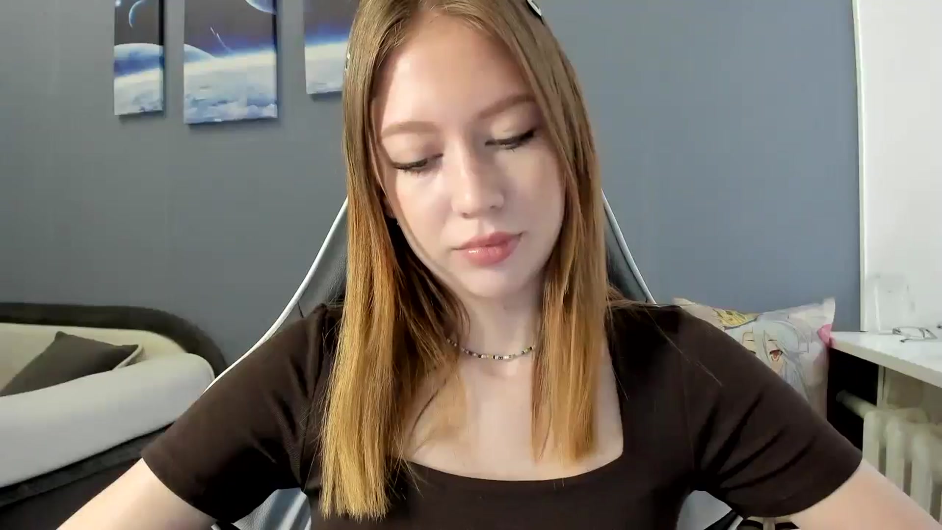 Gallery image thumbnail from RoboSasha's myfreecams stream on, 03/24/2025, 14:20 image 8 of 20