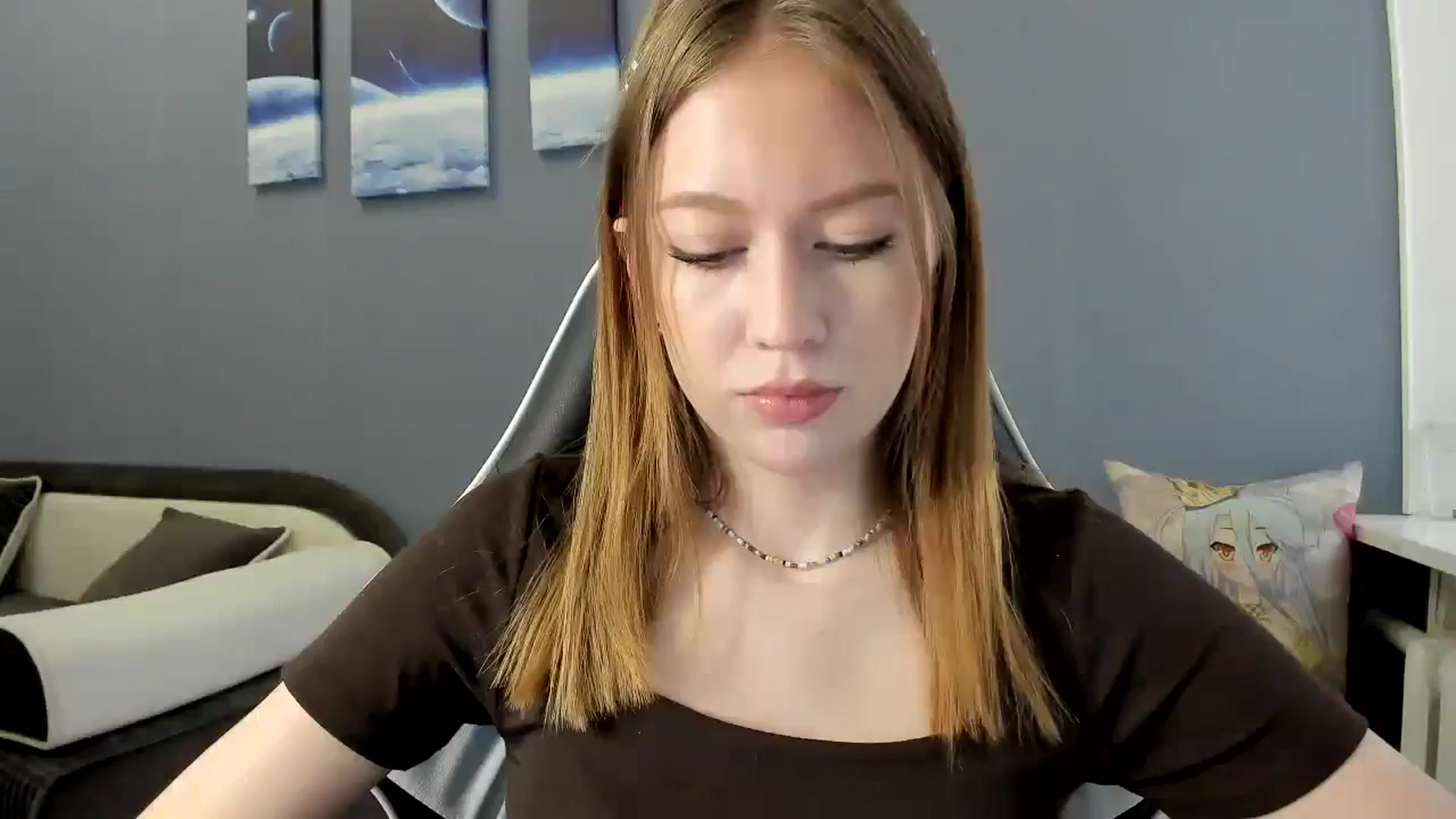 Gallery image thumbnail from RoboSasha's myfreecams stream on, 03/24/2025, 14:20 image 4 of 20