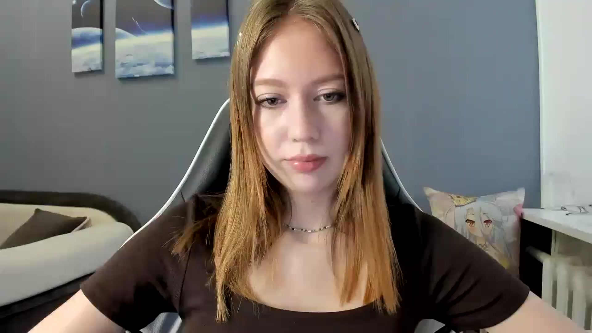 Gallery image thumbnail from RoboSasha's myfreecams stream on, 03/24/2025, 14:20 image 13 of 20