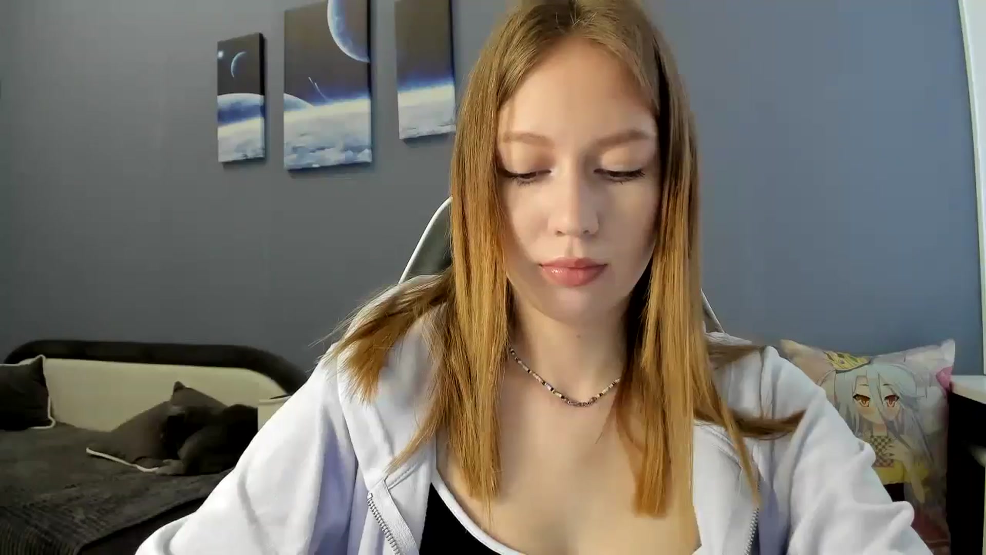 Gallery image thumbnail from RoboSasha's myfreecams stream on, 03/26/2025, 11:29 image 14 of 20