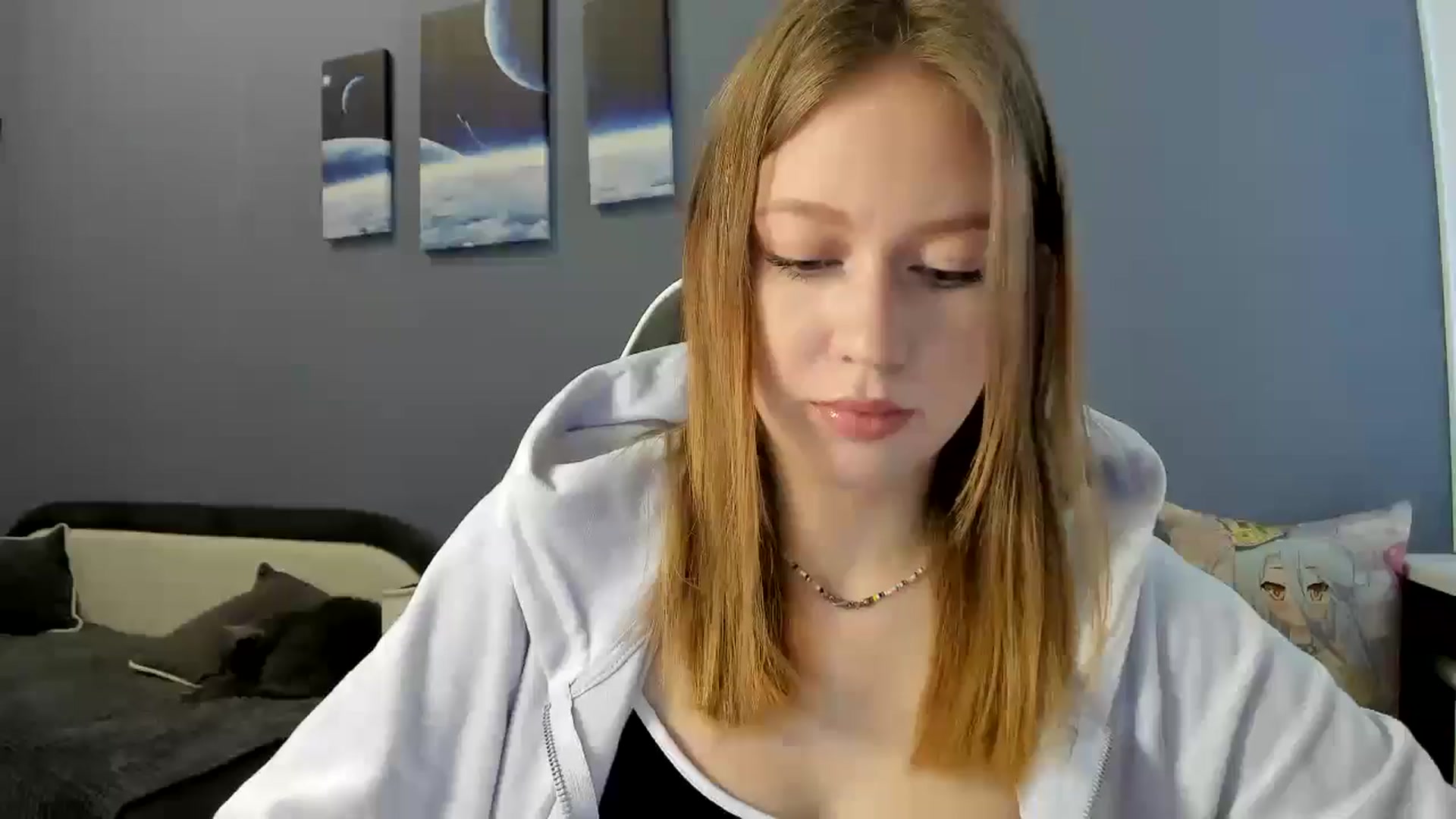 Gallery image thumbnail from RoboSasha's myfreecams stream on, 03/26/2025, 11:29 image 1 of 20