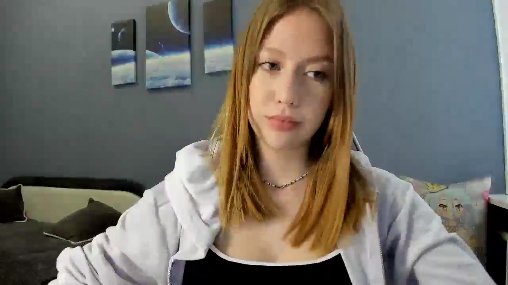 Gallery image thumbnail from RoboSasha's myfreecams stream on, 03/26/2025, 13:02 image 9 of 20