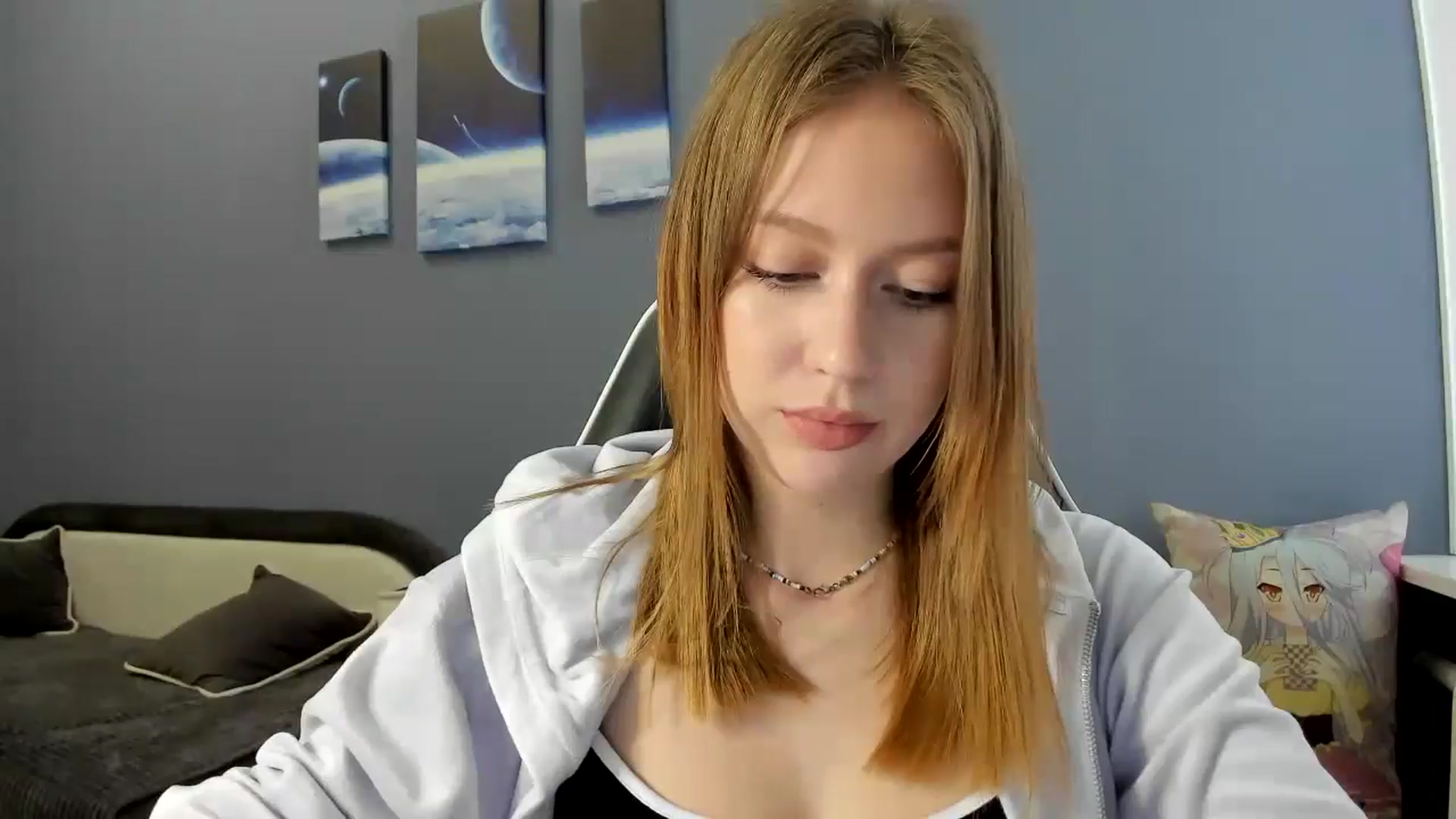 Gallery image thumbnail from RoboSasha's myfreecams stream on, 03/26/2025, 13:02 image 7 of 20