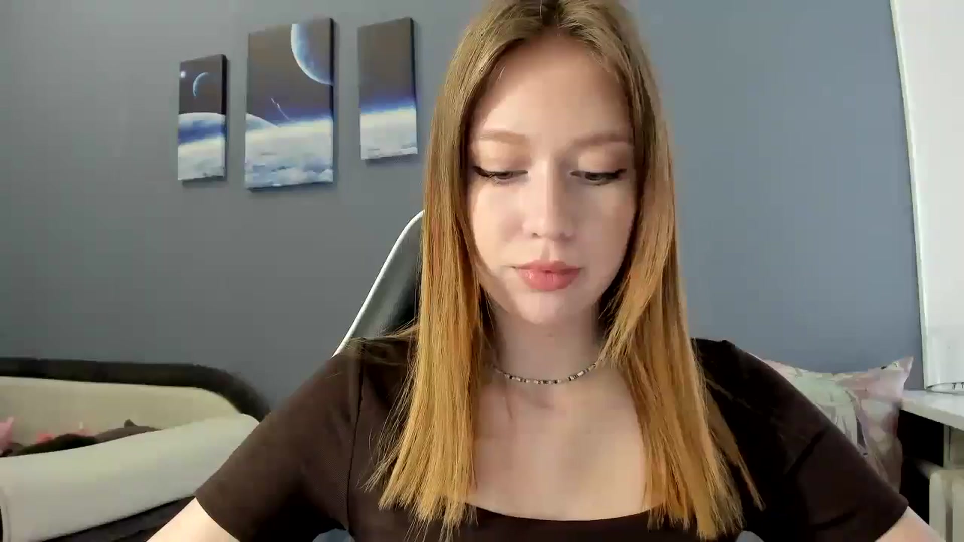 Gallery image thumbnail from RoboSasha's myfreecams stream on, 03/27/2025, 12:09 image 3 of 20