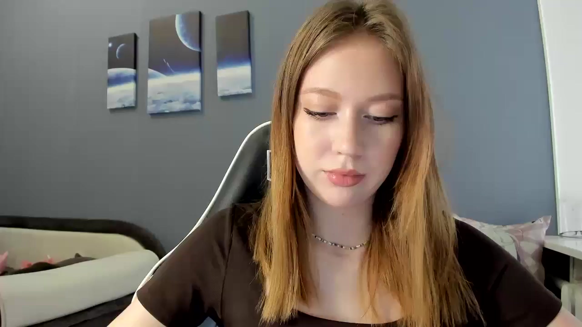 Gallery image thumbnail from RoboSasha's myfreecams stream on, 03/27/2025, 12:09 image 13 of 20