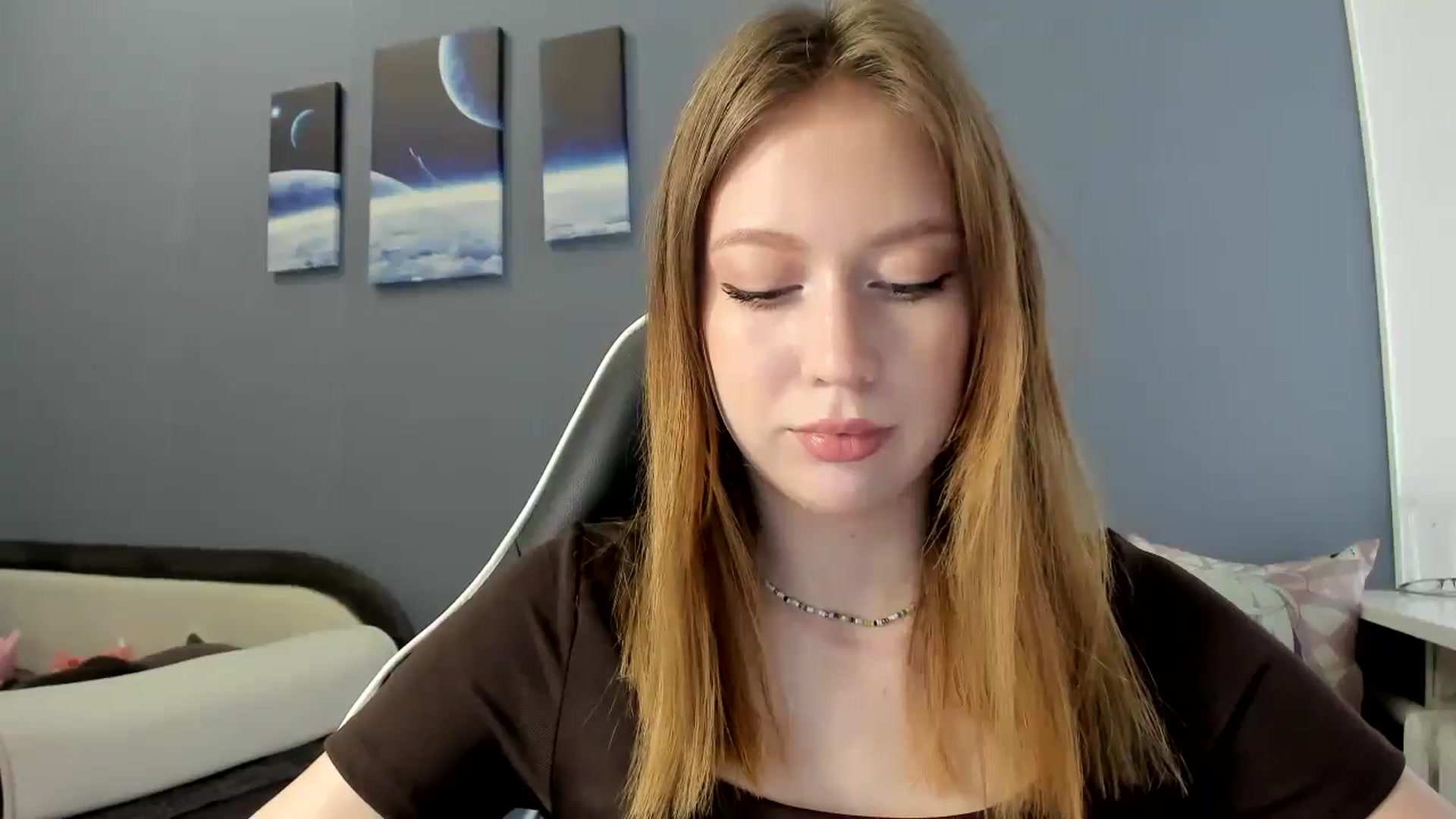 Gallery image thumbnail from RoboSasha's myfreecams stream on, 03/27/2025, 12:09 image 14 of 20