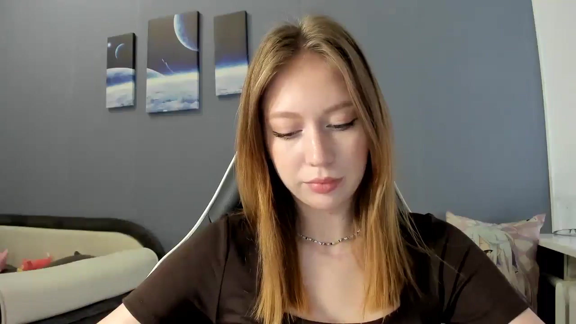 Gallery image thumbnail from RoboSasha's myfreecams stream on, 03/27/2025, 12:37 image 8 of 20