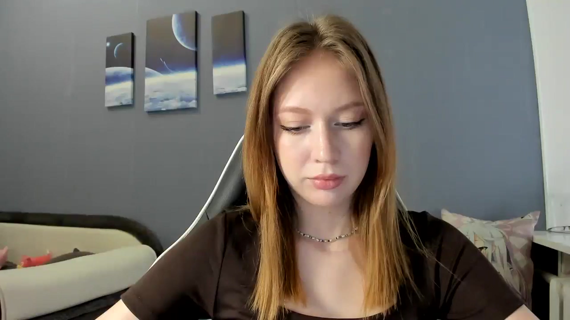 Gallery image thumbnail from RoboSasha's myfreecams stream on, 03/27/2025, 12:37 image 9 of 20