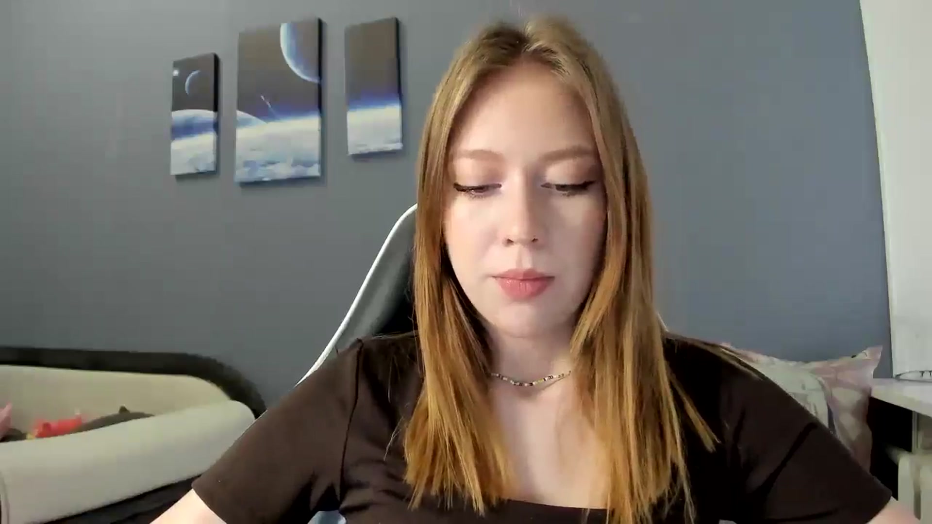 Gallery image thumbnail from RoboSasha's myfreecams stream on, 03/27/2025, 12:37 image 11 of 20