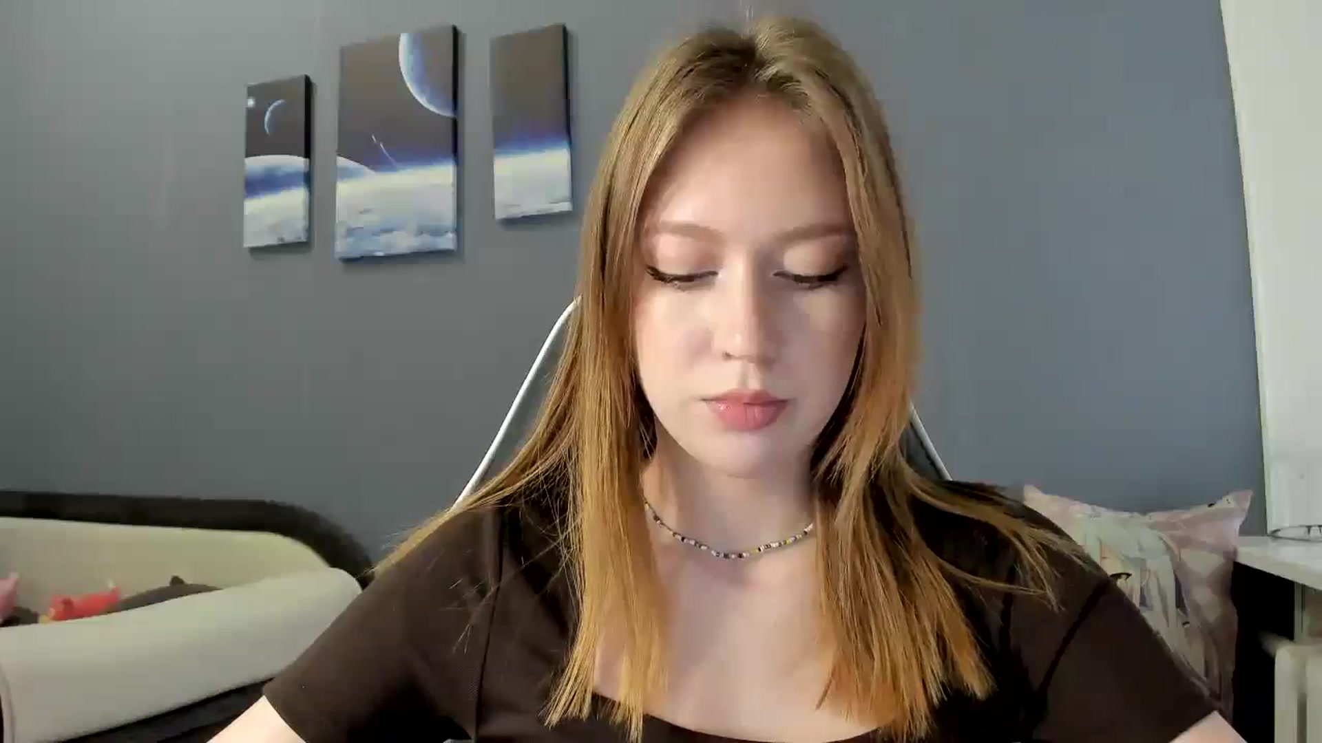 Gallery image thumbnail from RoboSasha's myfreecams stream on, 03/27/2025, 12:37 image 14 of 20