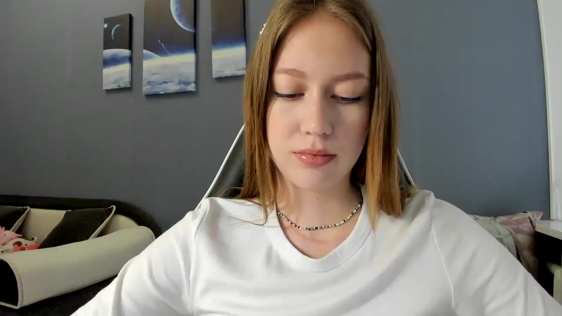 Gallery image thumbnail from RoboSasha's myfreecams stream on, 03/30/2025, 12:12 image 15 of 20