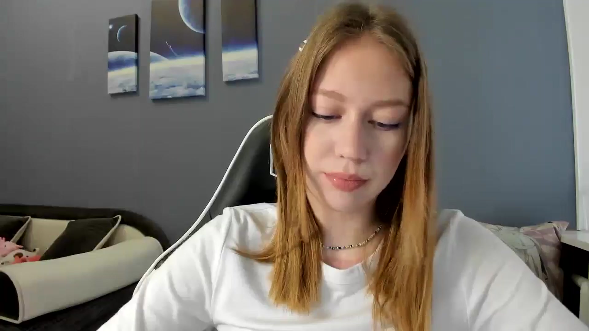 Gallery image thumbnail from RoboSasha's myfreecams stream on, 03/30/2025, 12:12 image 10 of 20