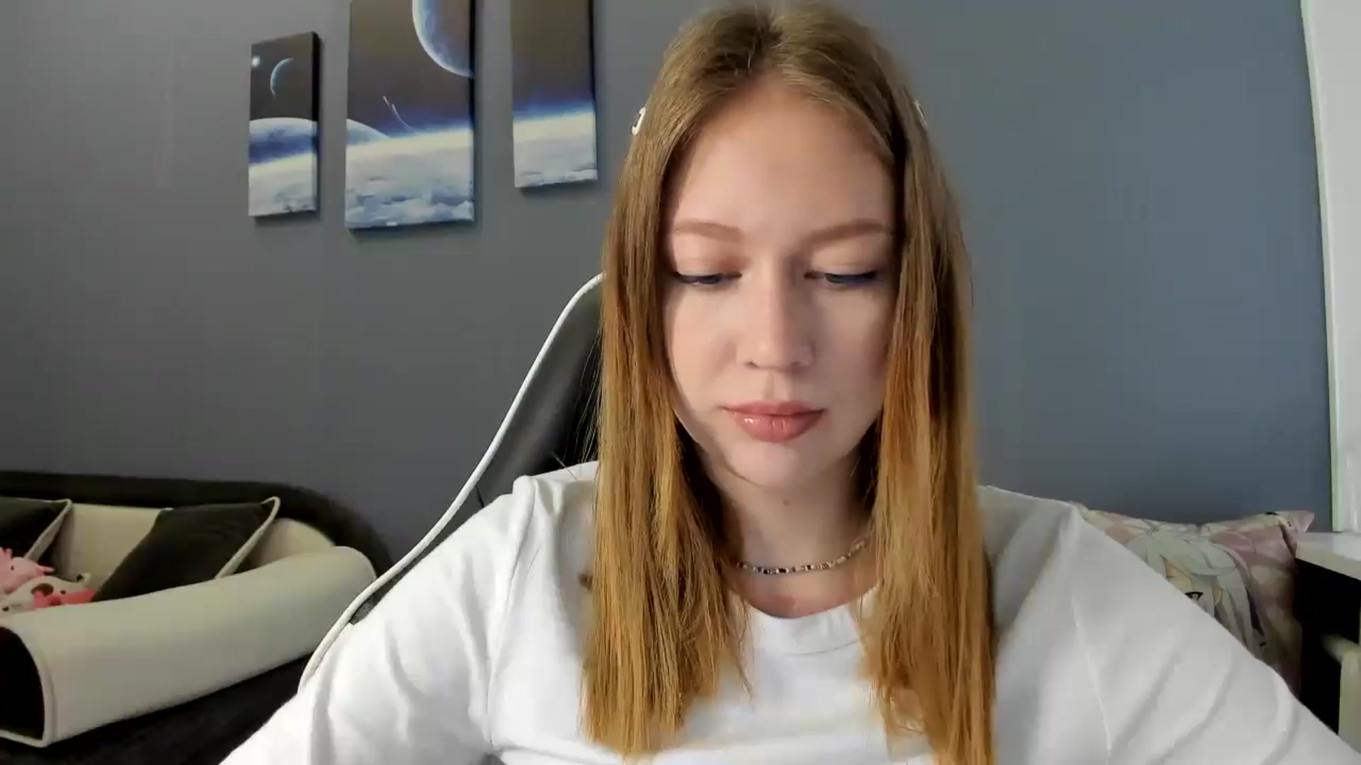 Gallery image thumbnail from RoboSasha's myfreecams stream on, 03/30/2025, 12:12 image 8 of 20