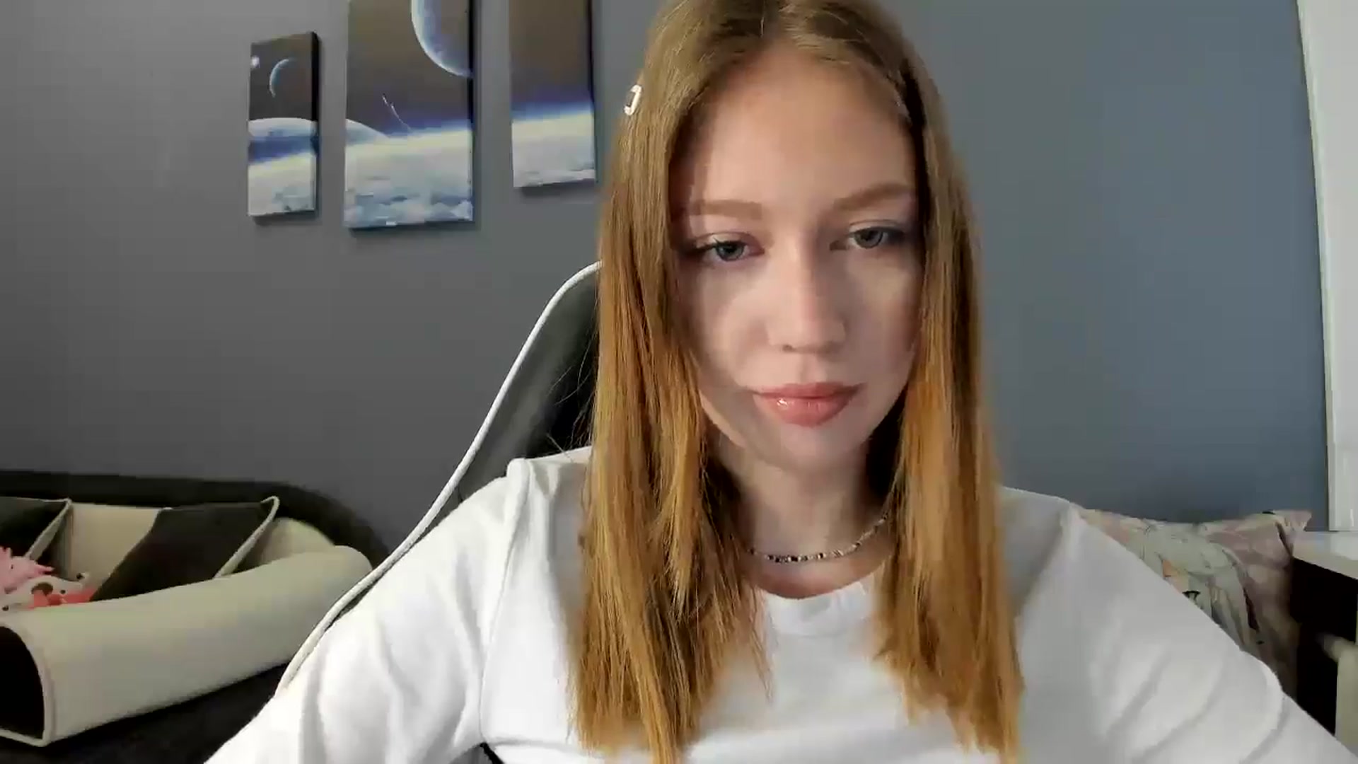 Gallery image thumbnail from RoboSasha's myfreecams stream on, 03/30/2025, 12:12 image 4 of 20