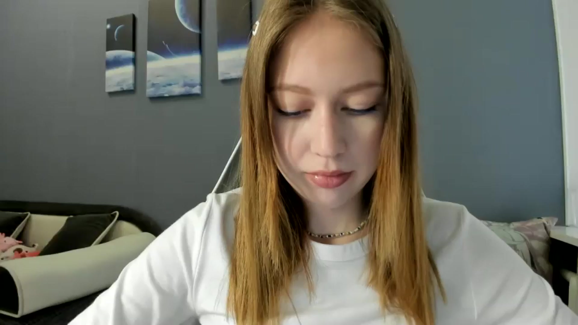 Gallery image thumbnail from RoboSasha's myfreecams stream on, 03/30/2025, 12:12 image 1 of 20