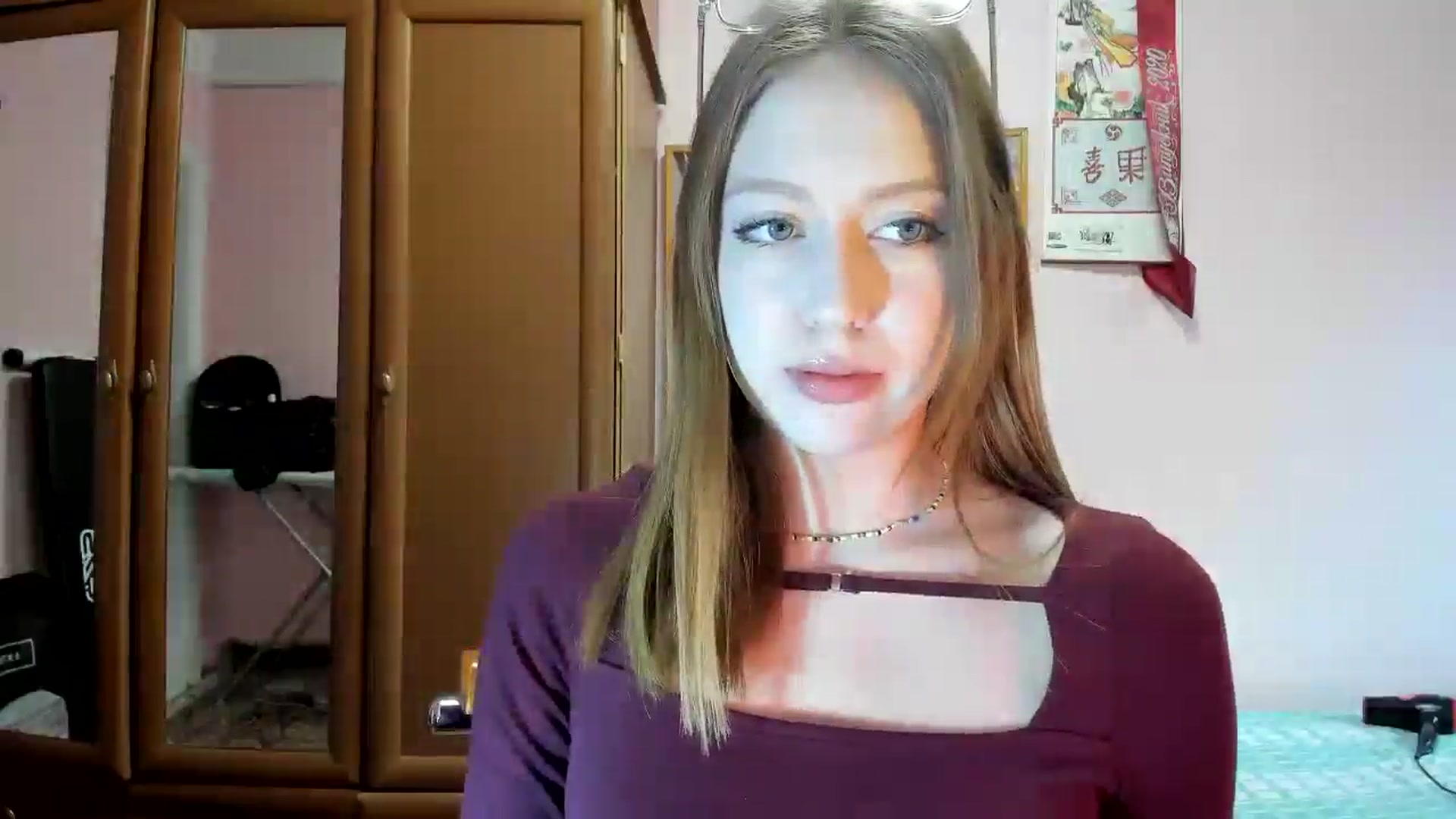 Gallery image thumbnail from RoboSasha's myfreecams stream on, 04/02/2025, 12:06 image 7 of 20