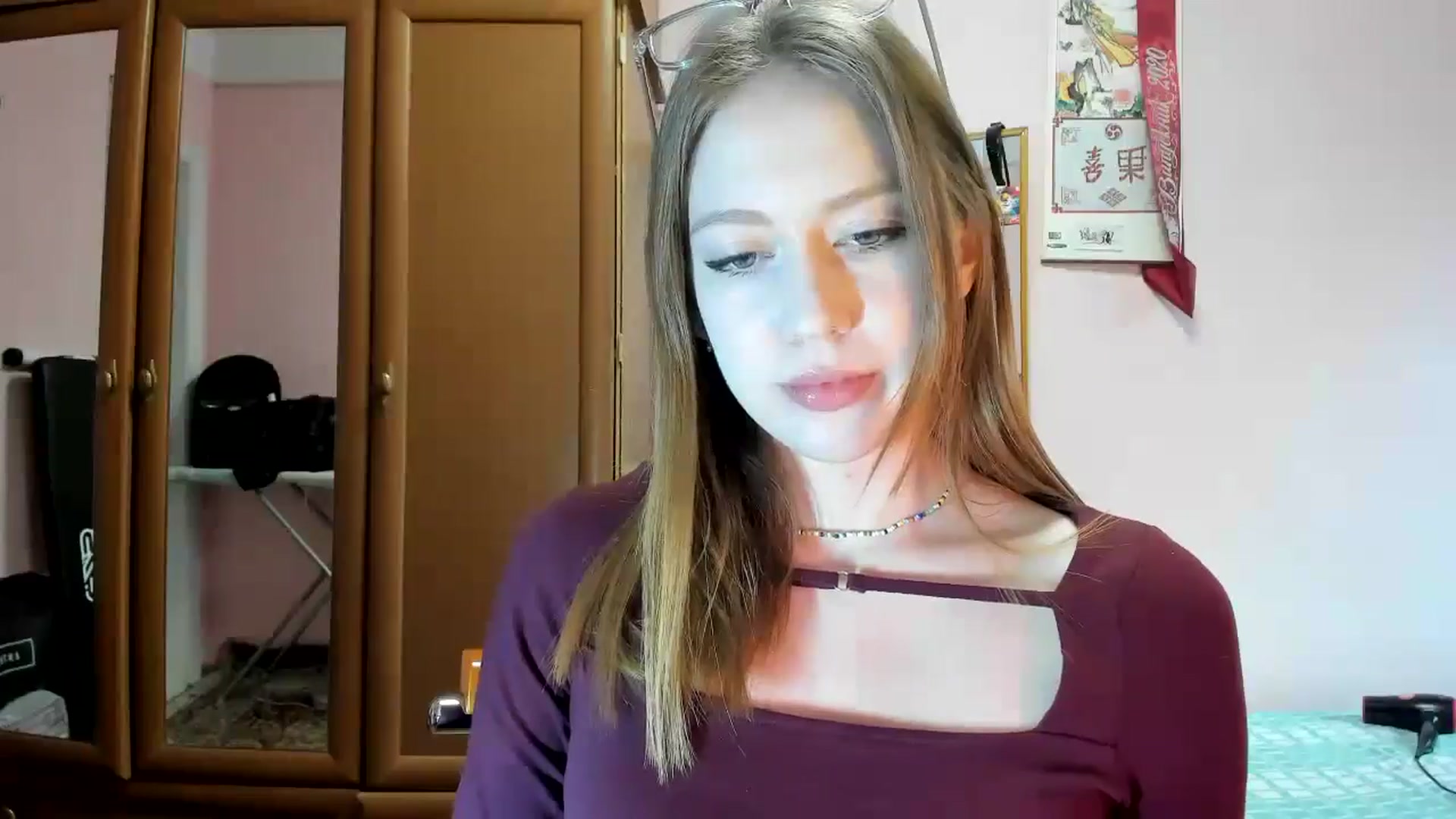 Gallery image thumbnail from RoboSasha's myfreecams stream on, 04/02/2025, 12:06 image 9 of 20