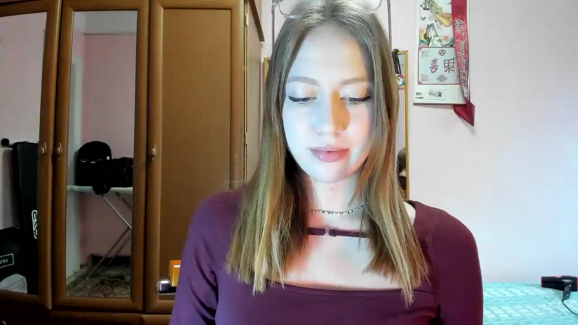 Gallery image thumbnail from RoboSasha's myfreecams stream on, 04/02/2025, 12:06 image 15 of 20