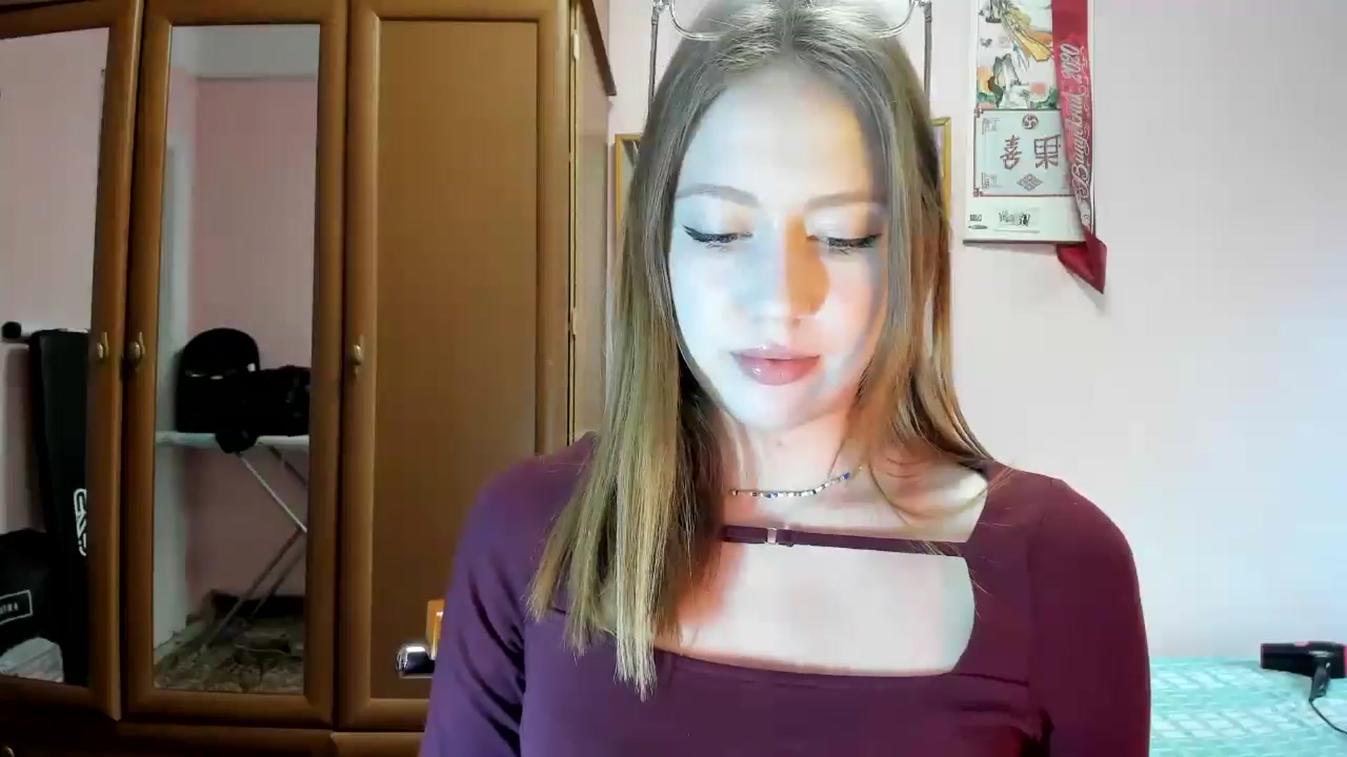 Gallery image thumbnail from RoboSasha's myfreecams stream on, 04/02/2025, 12:06 image 10 of 20